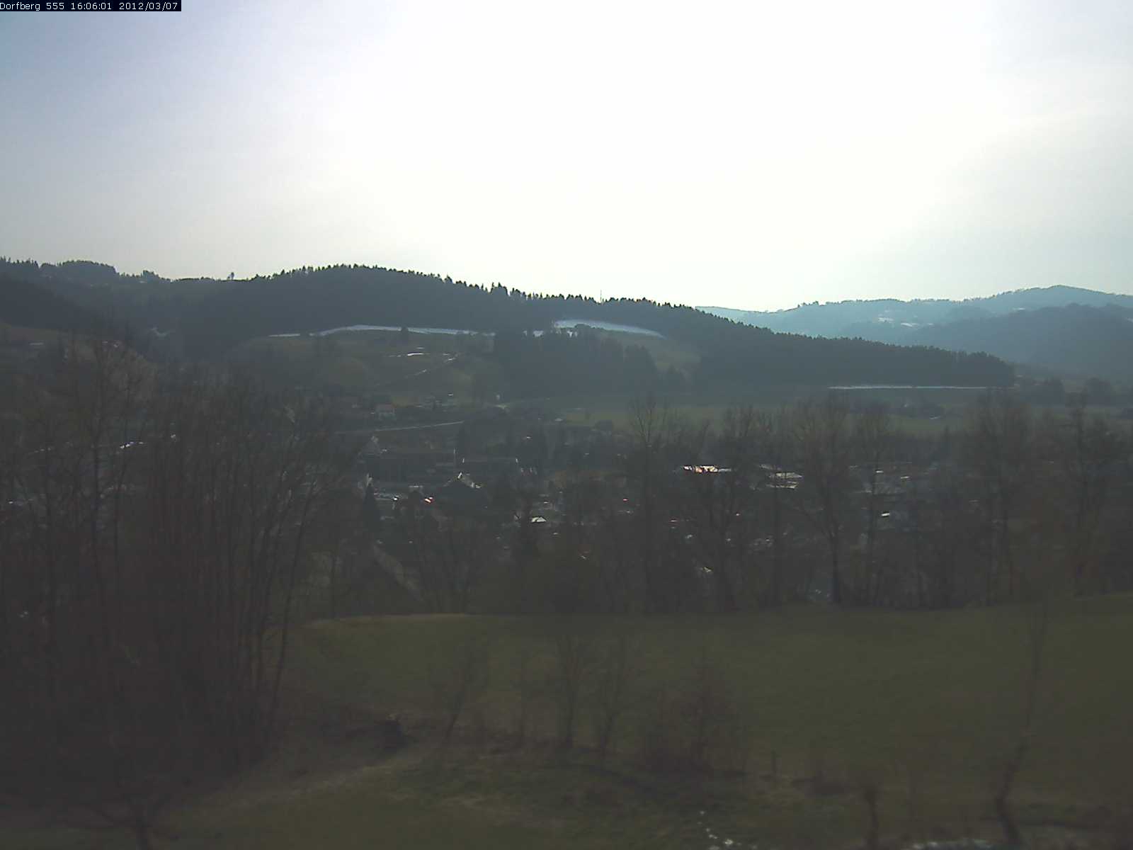 Webcam-Bild: Aussicht vom Dorfberg in Langnau 20120307-160600