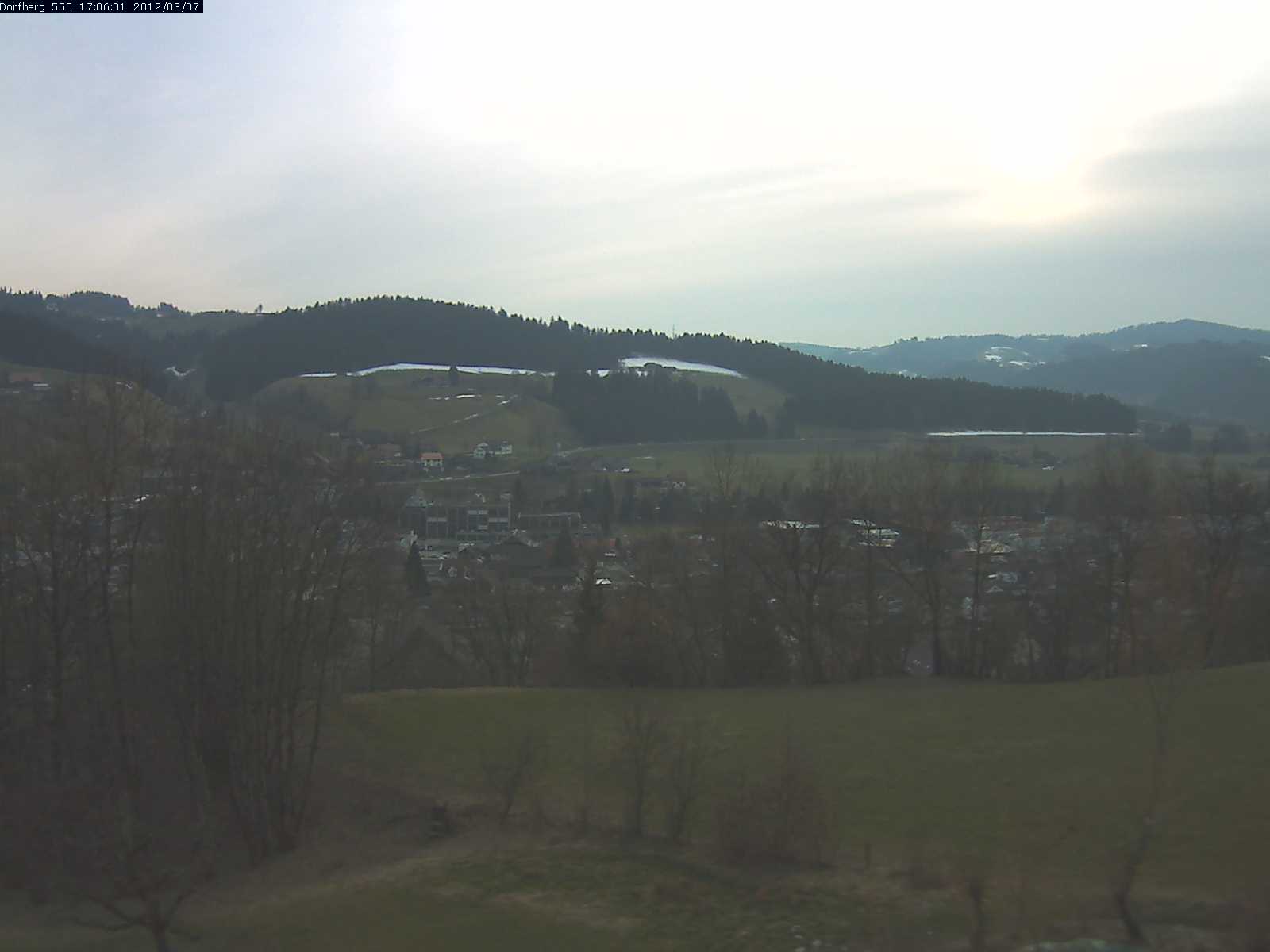 Webcam-Bild: Aussicht vom Dorfberg in Langnau 20120307-170600