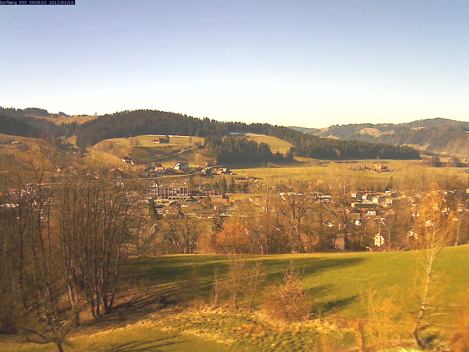 Webcam-Bild: Aussicht vom Dorfberg in Langnau 20120316-090600