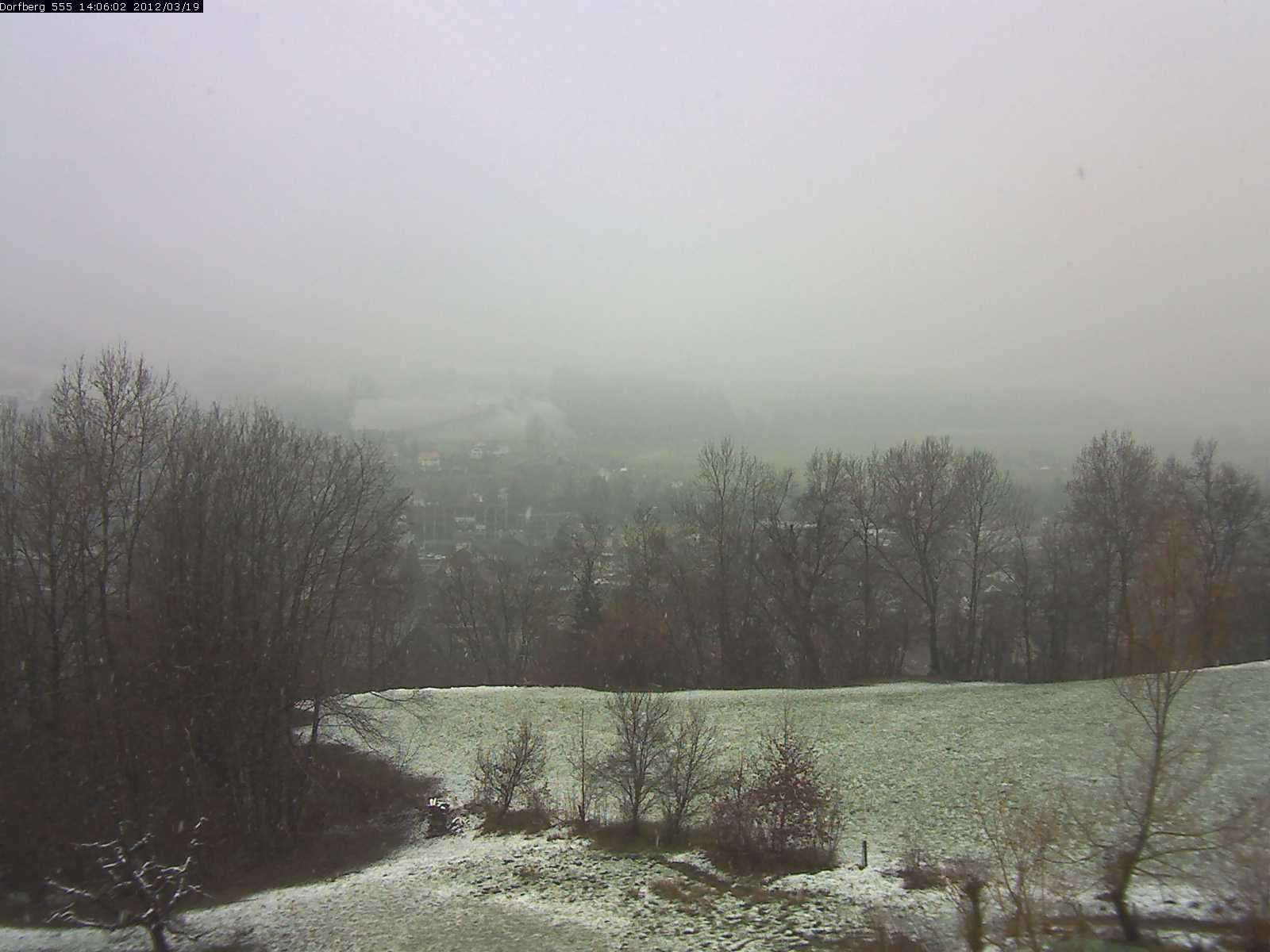 Webcam-Bild: Aussicht vom Dorfberg in Langnau 20120319-140600