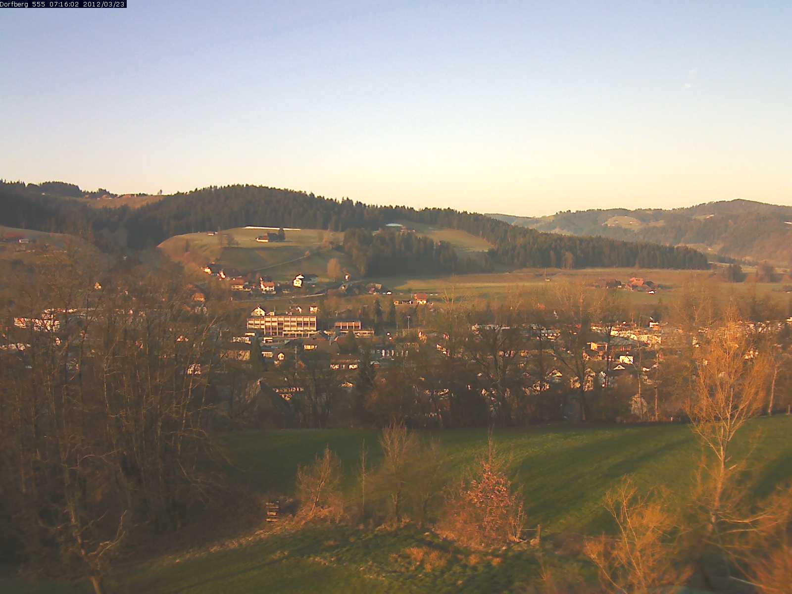 Webcam-Bild: Aussicht vom Dorfberg in Langnau 20120323-071600