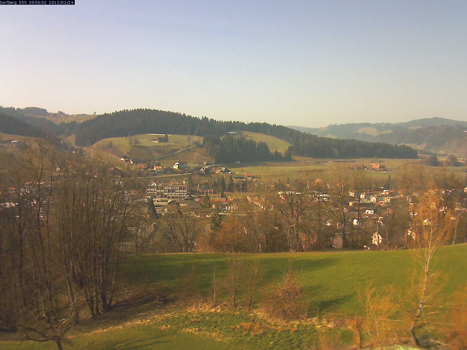 Webcam-Bild: Aussicht vom Dorfberg in Langnau 20120324-090600