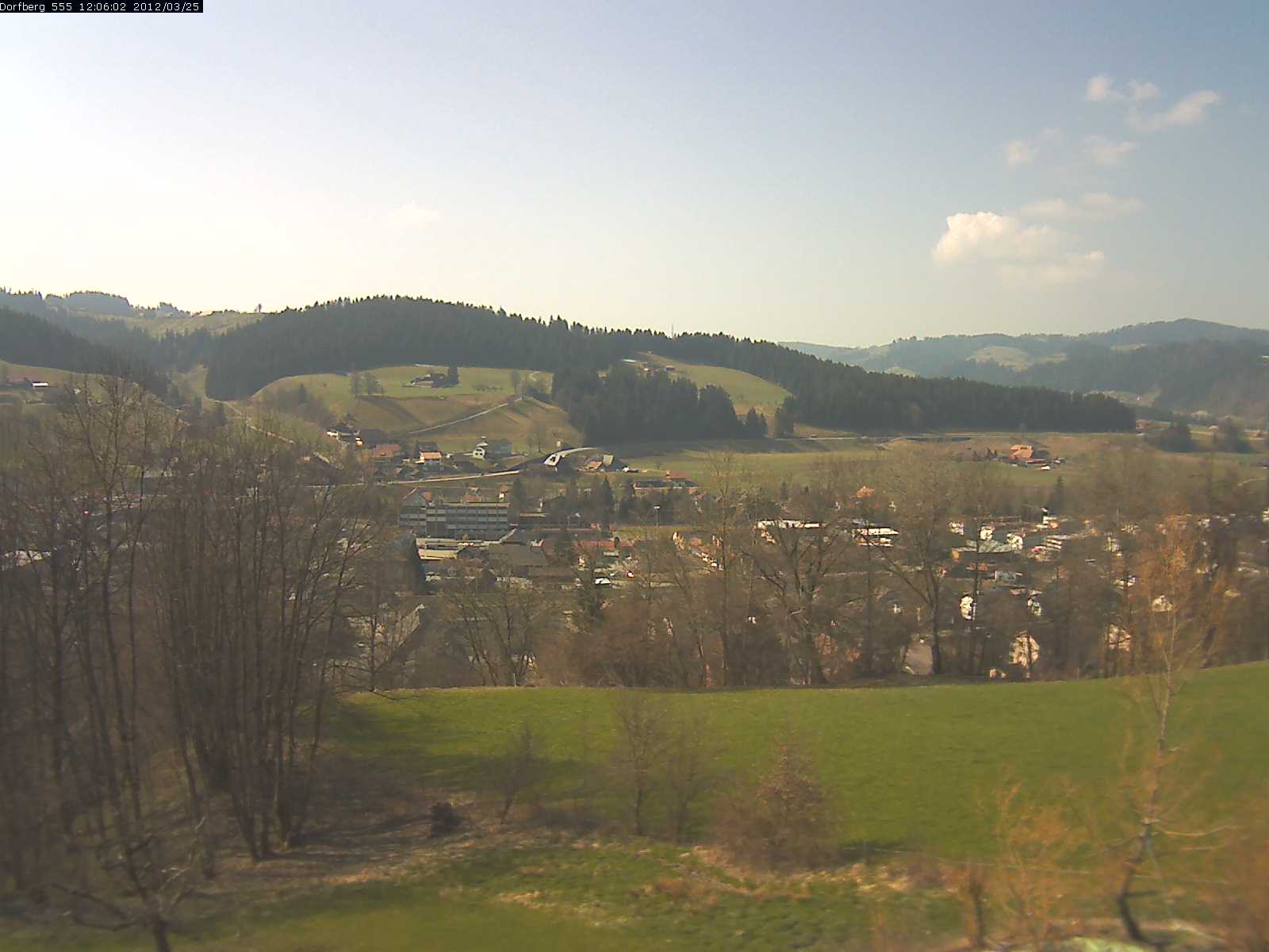 Webcam-Bild: Aussicht vom Dorfberg in Langnau 20120325-120600