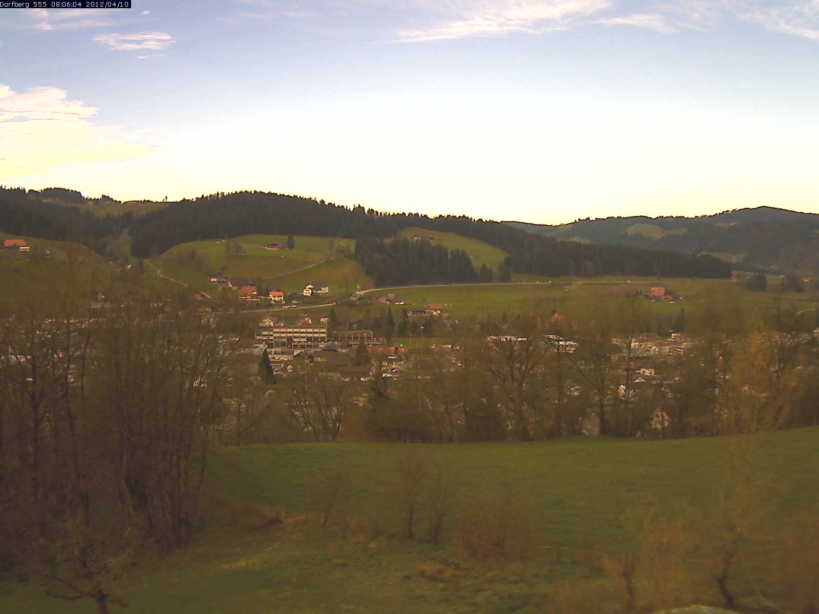 Webcam-Bild: Aussicht vom Dorfberg in Langnau 20120410-080600