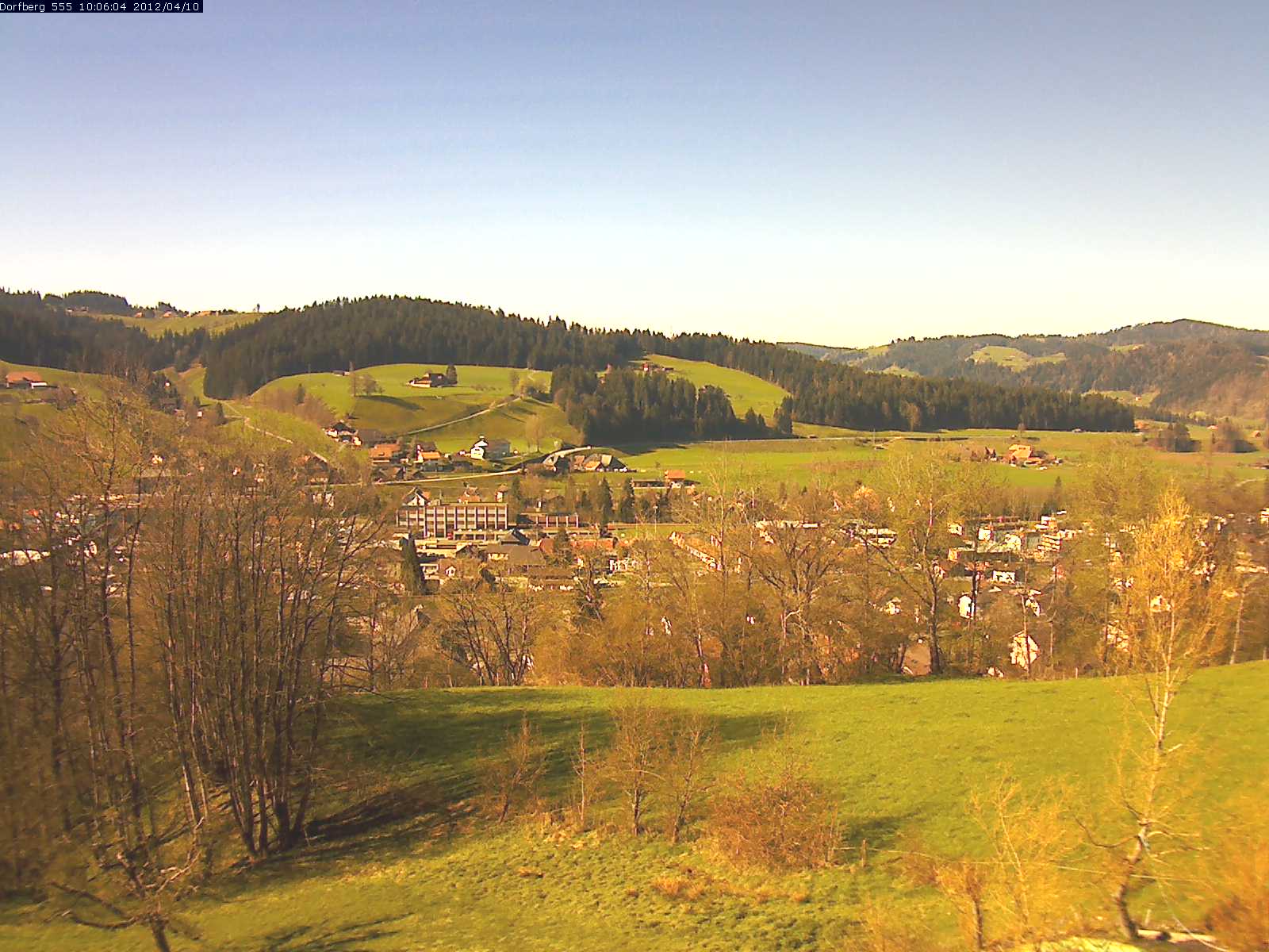 Webcam-Bild: Aussicht vom Dorfberg in Langnau 20120410-100600