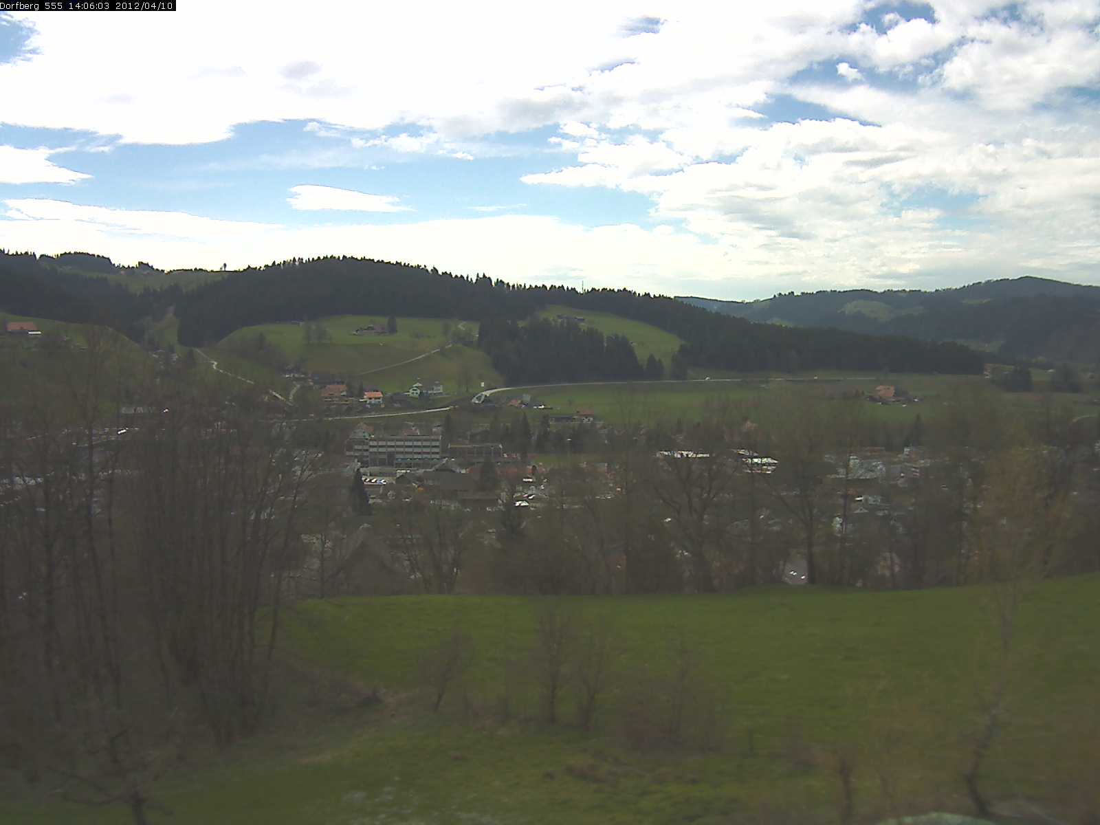 Webcam-Bild: Aussicht vom Dorfberg in Langnau 20120410-140600