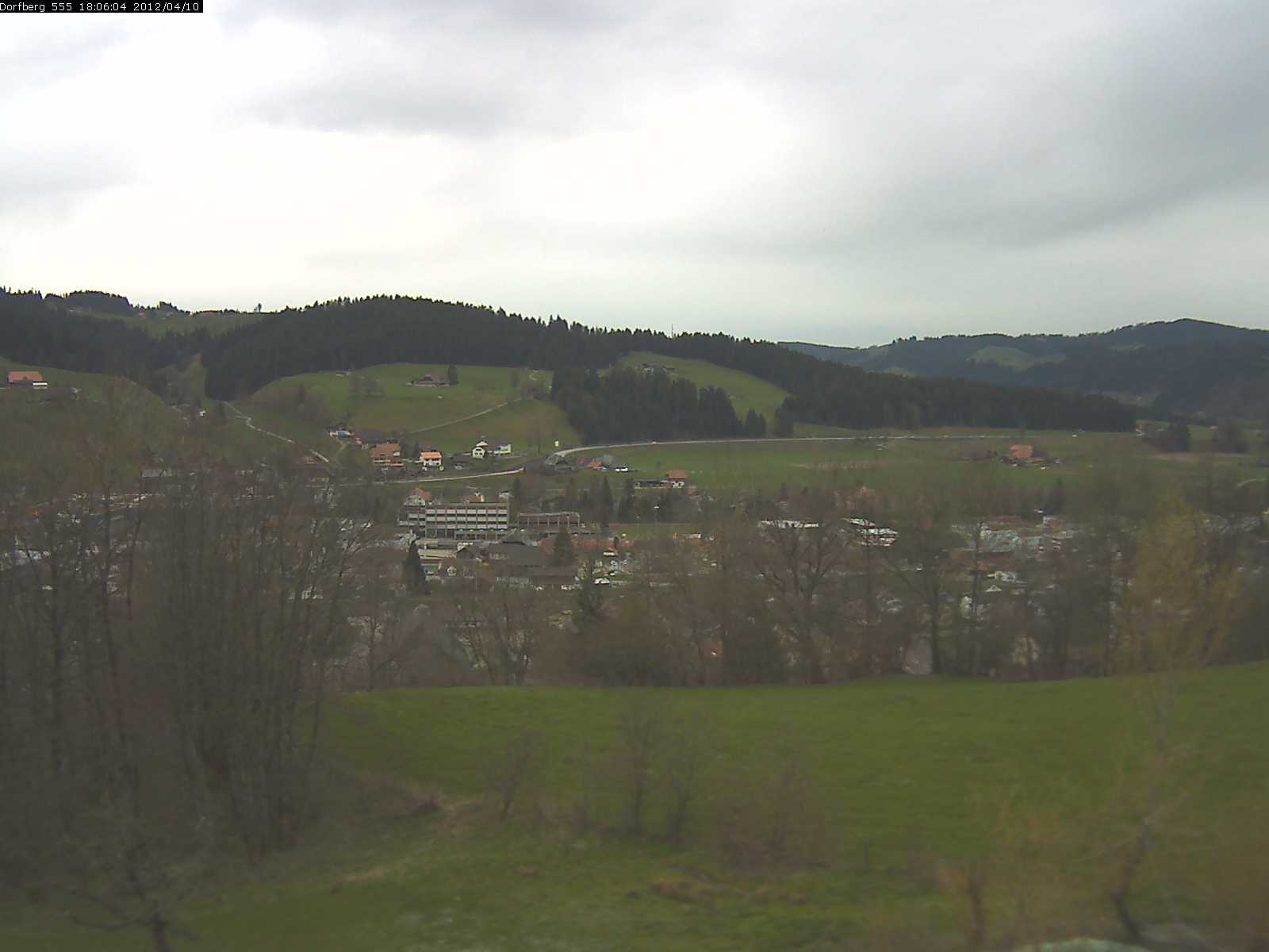 Webcam-Bild: Aussicht vom Dorfberg in Langnau 20120410-180600