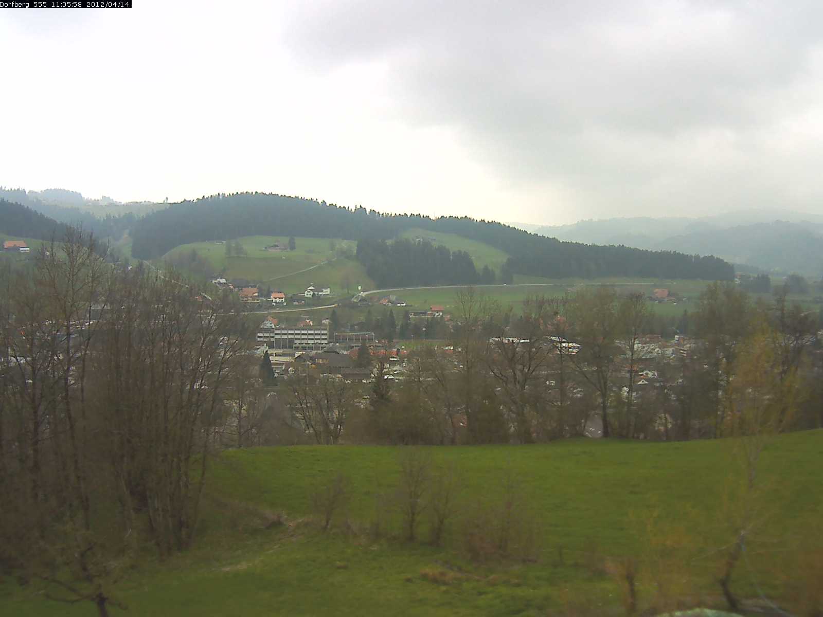 Webcam-Bild: Aussicht vom Dorfberg in Langnau 20120414-110600