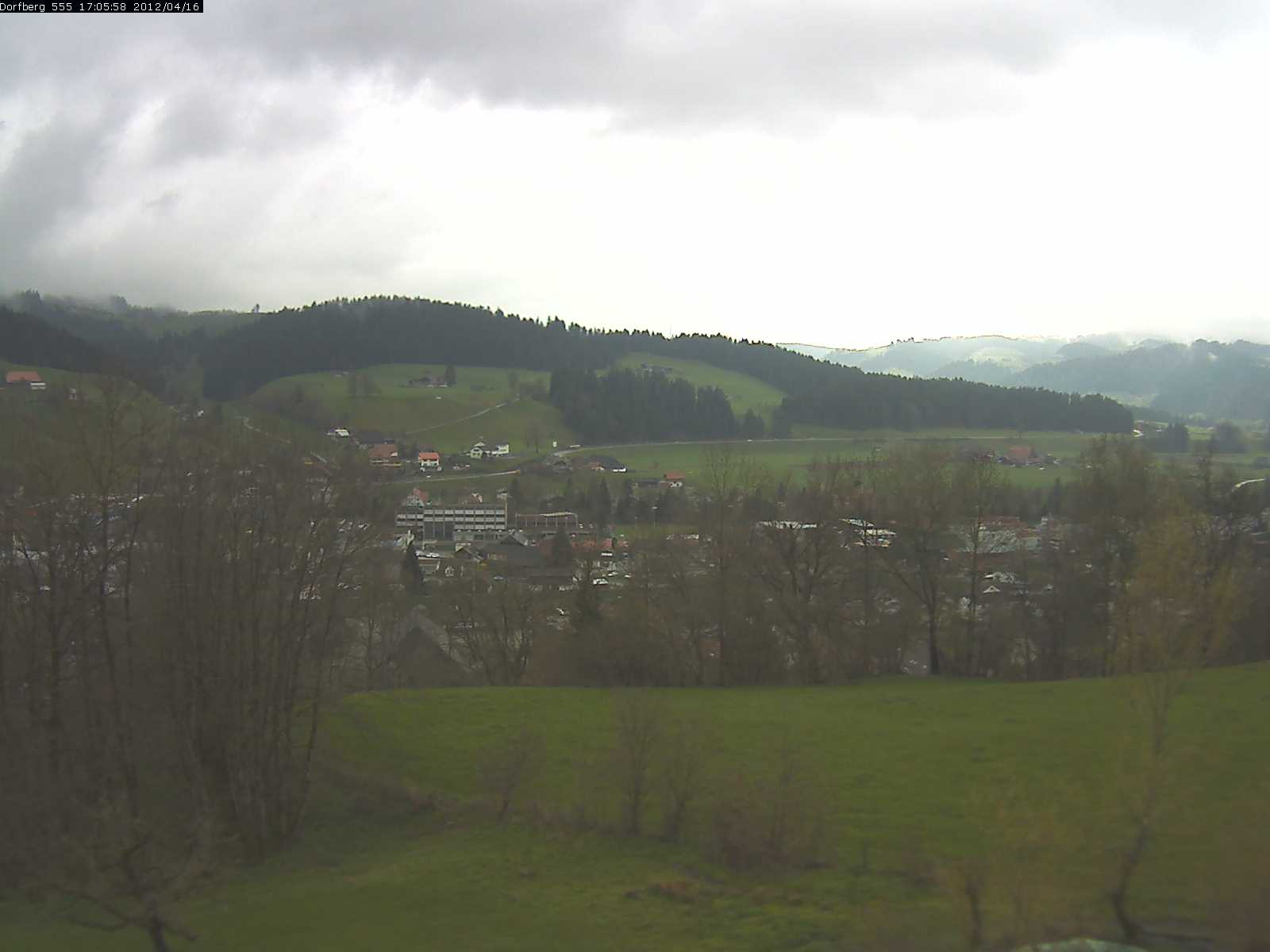 Webcam-Bild: Aussicht vom Dorfberg in Langnau 20120416-170600