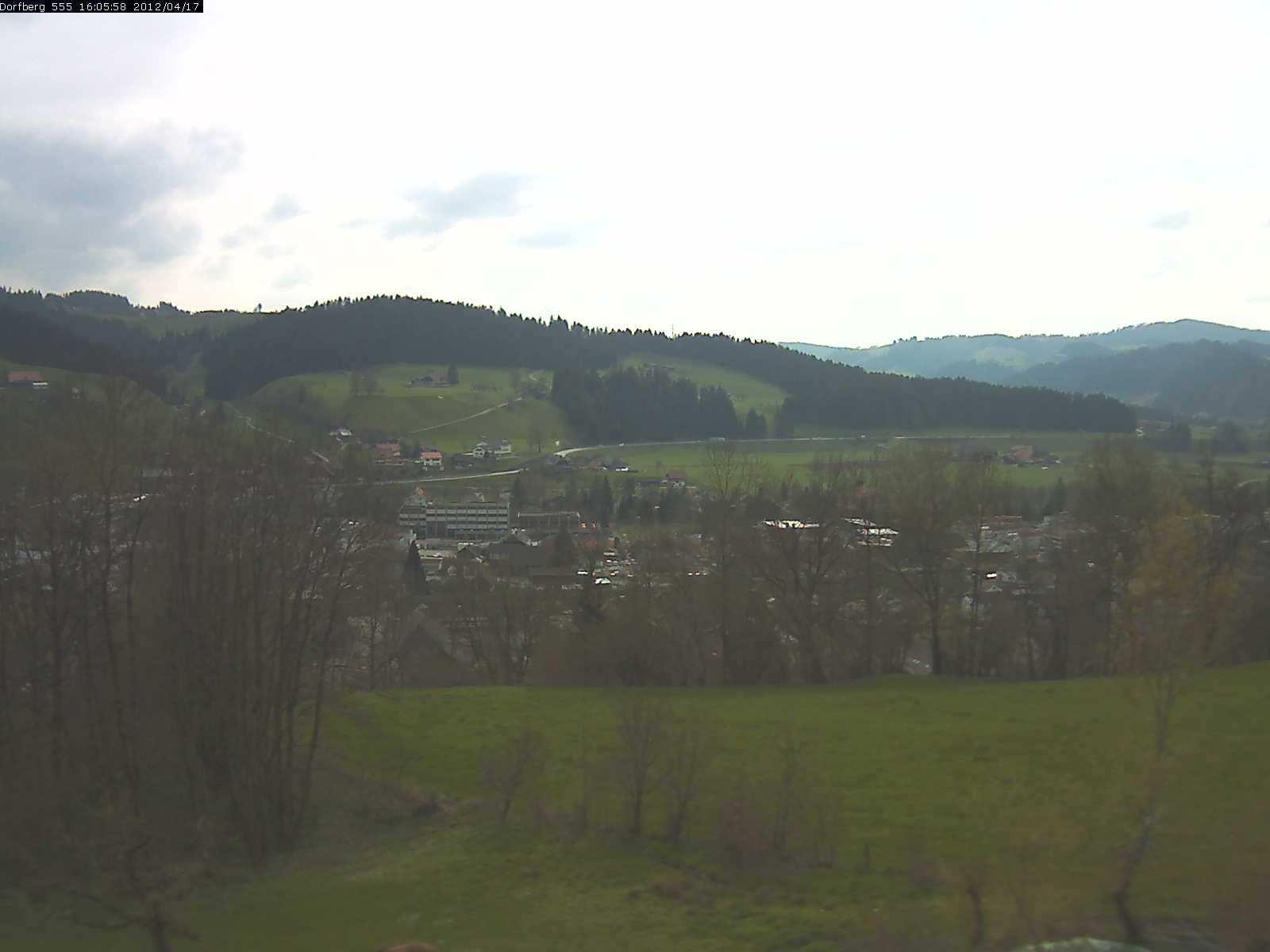 Webcam-Bild: Aussicht vom Dorfberg in Langnau 20120417-160600