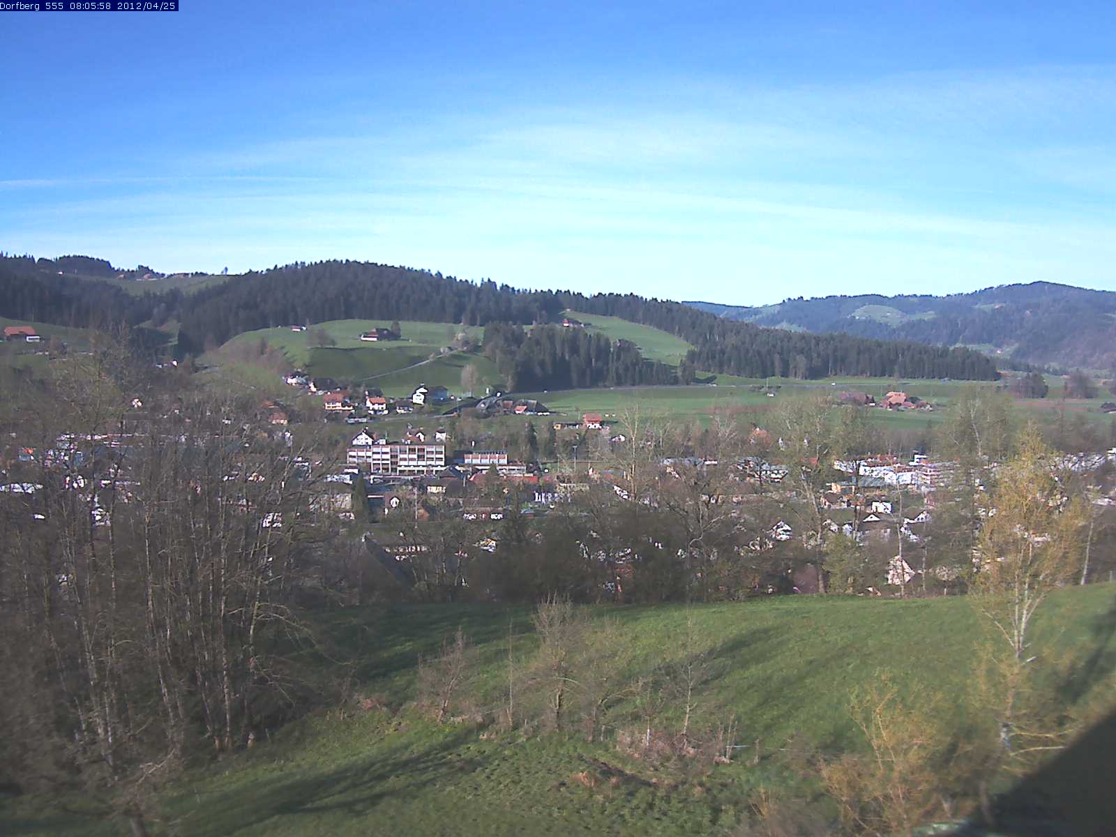 Webcam-Bild: Aussicht vom Dorfberg in Langnau 20120425-080600