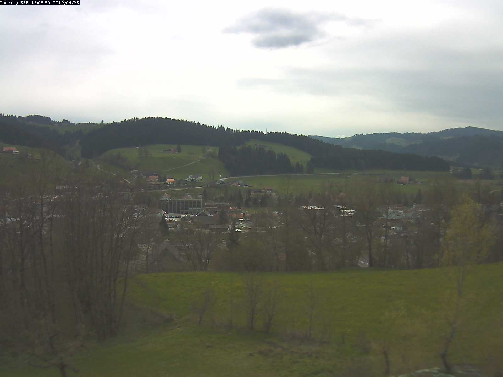 Webcam-Bild: Aussicht vom Dorfberg in Langnau 20120425-150600