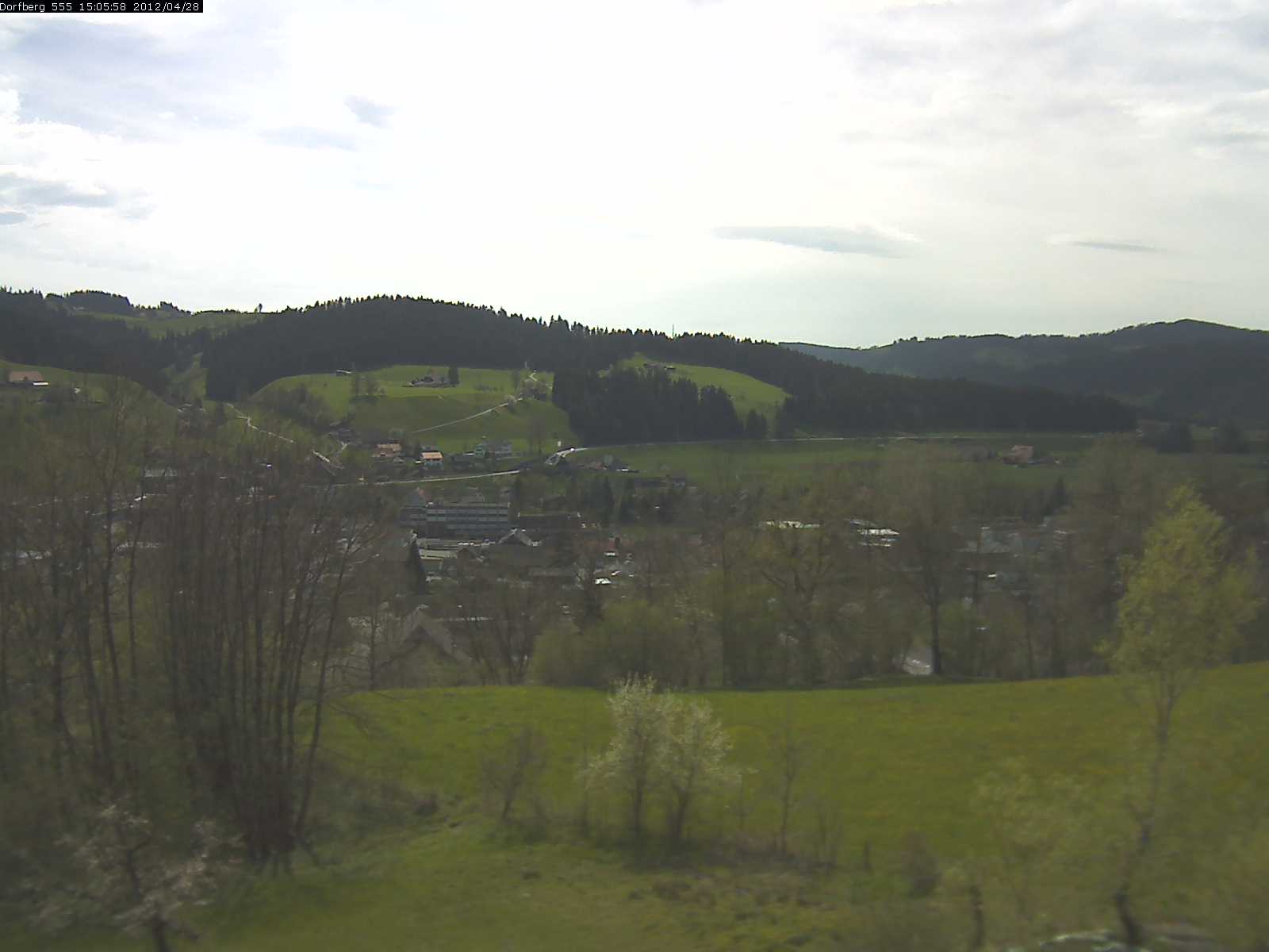 Webcam-Bild: Aussicht vom Dorfberg in Langnau 20120428-150600