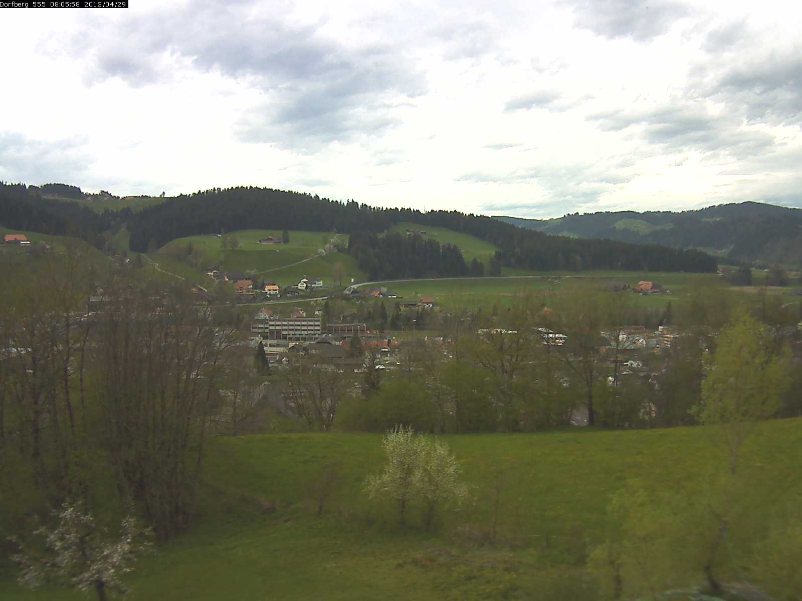 Webcam-Bild: Aussicht vom Dorfberg in Langnau 20120429-080600