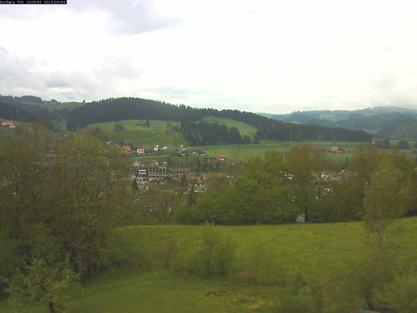 Webcam-Bild: Aussicht vom Dorfberg in Langnau 20120509-100600