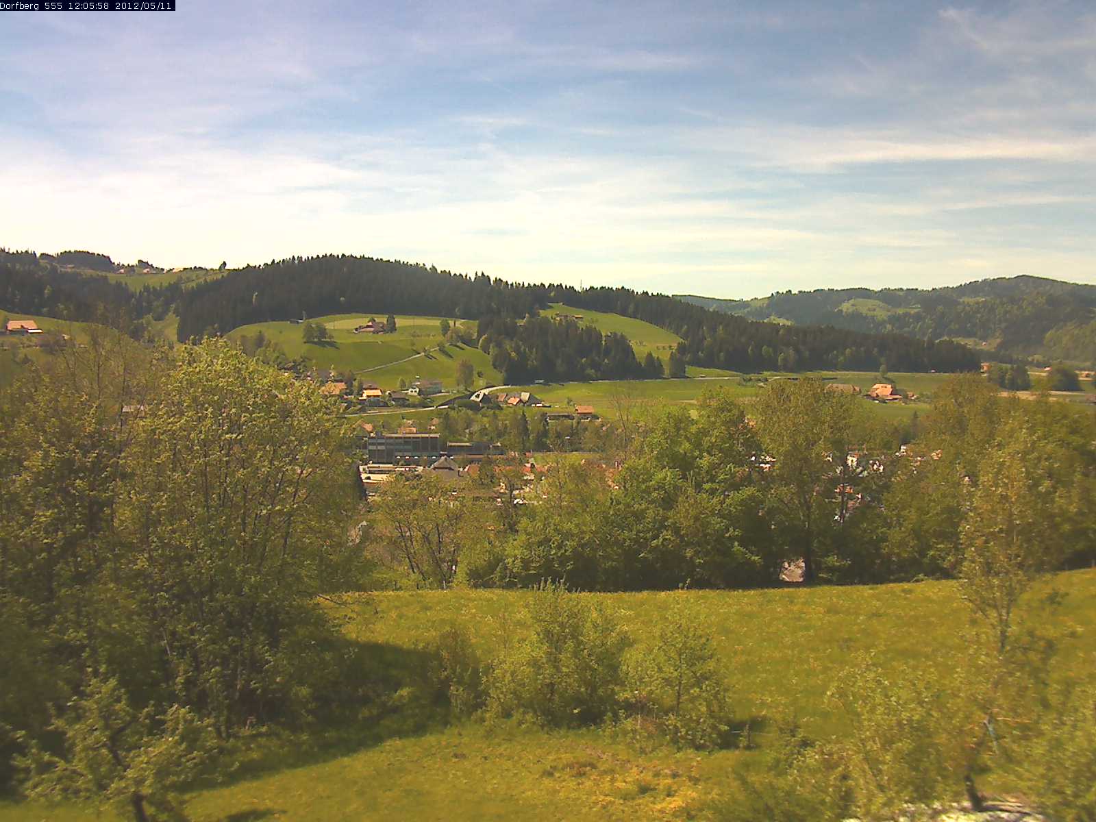 Webcam-Bild: Aussicht vom Dorfberg in Langnau 20120511-120600