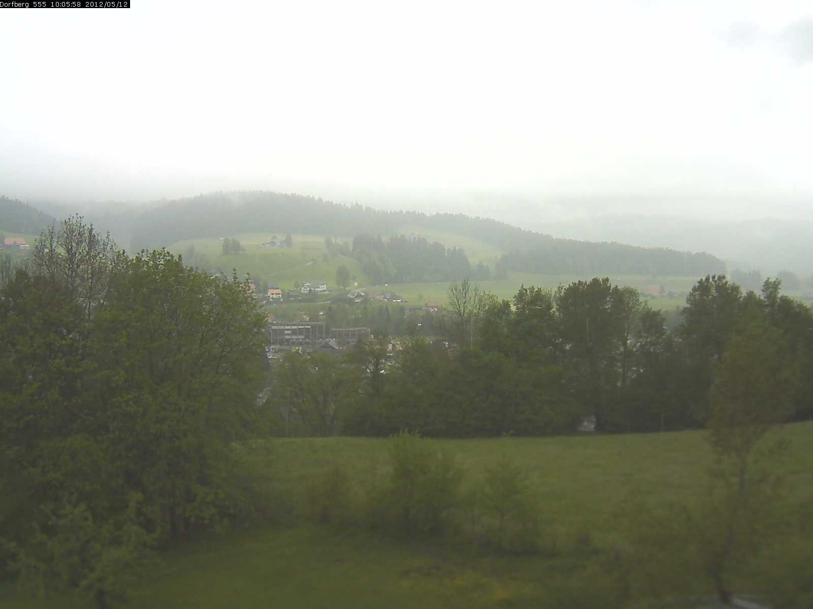 Webcam-Bild: Aussicht vom Dorfberg in Langnau 20120512-100600