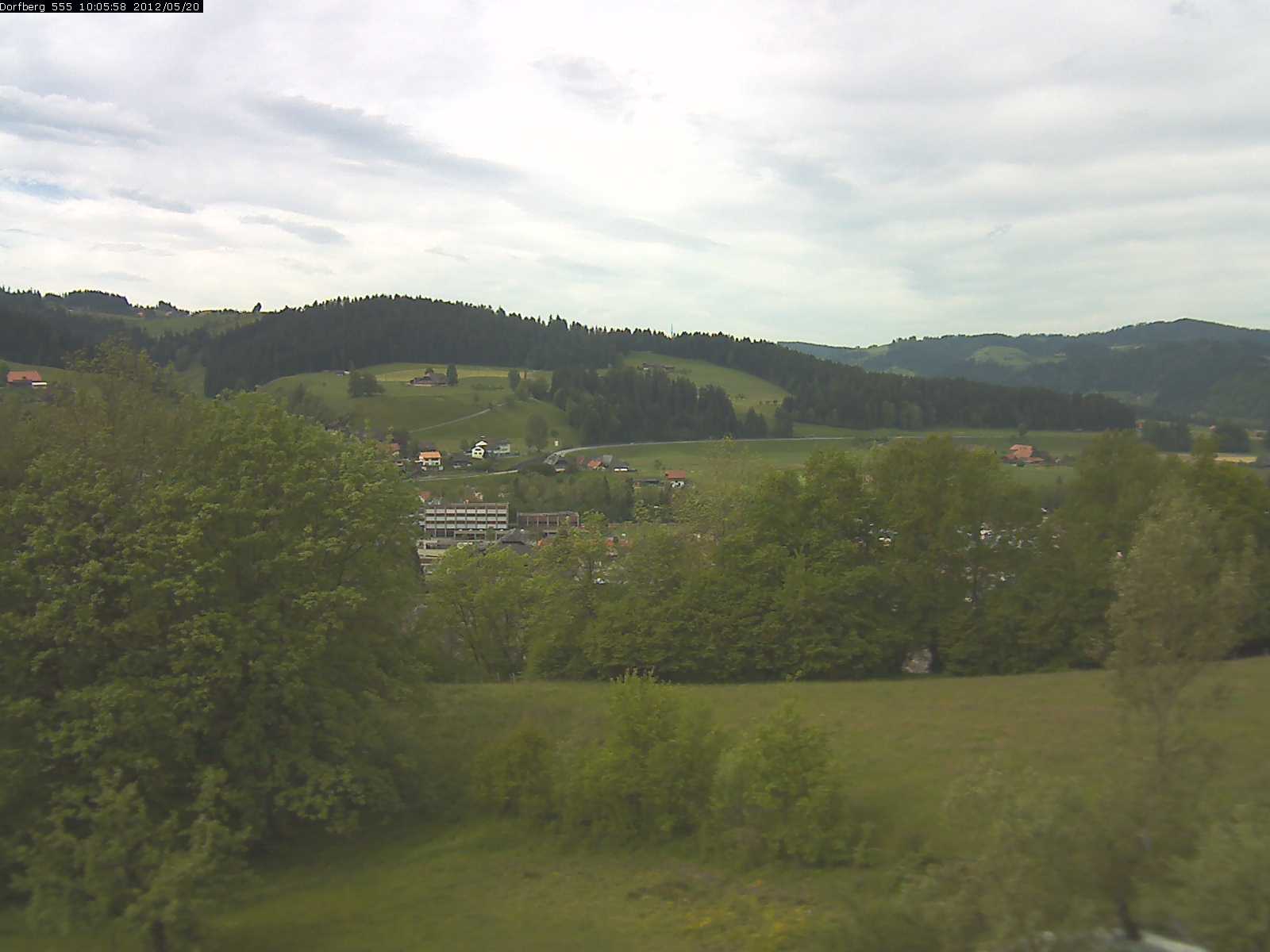 Webcam-Bild: Aussicht vom Dorfberg in Langnau 20120520-100600
