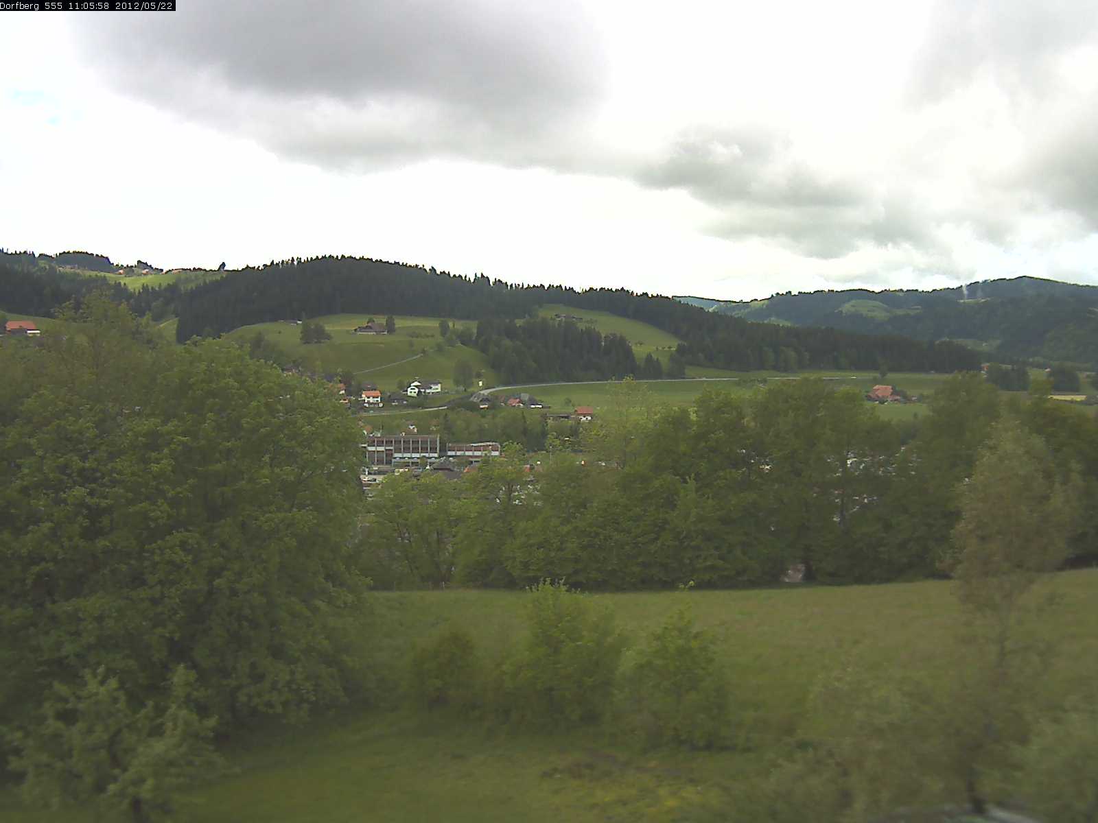 Webcam-Bild: Aussicht vom Dorfberg in Langnau 20120522-110600