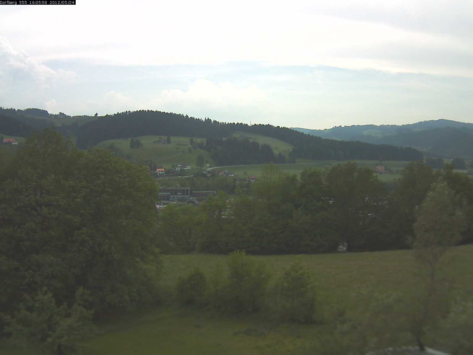 Webcam-Bild: Aussicht vom Dorfberg in Langnau 20120524-160600