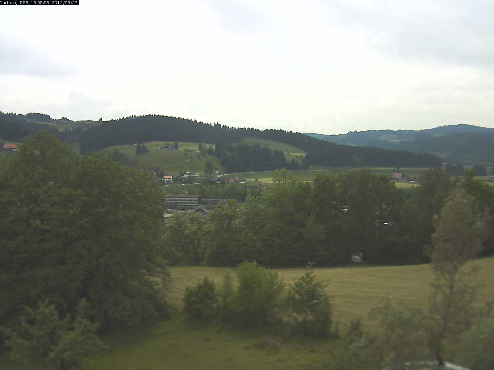 Webcam-Bild: Aussicht vom Dorfberg in Langnau 20120527-150600