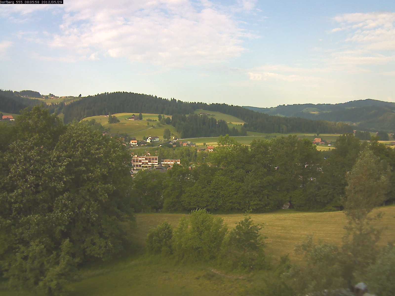 Webcam-Bild: Aussicht vom Dorfberg in Langnau 20120529-080600