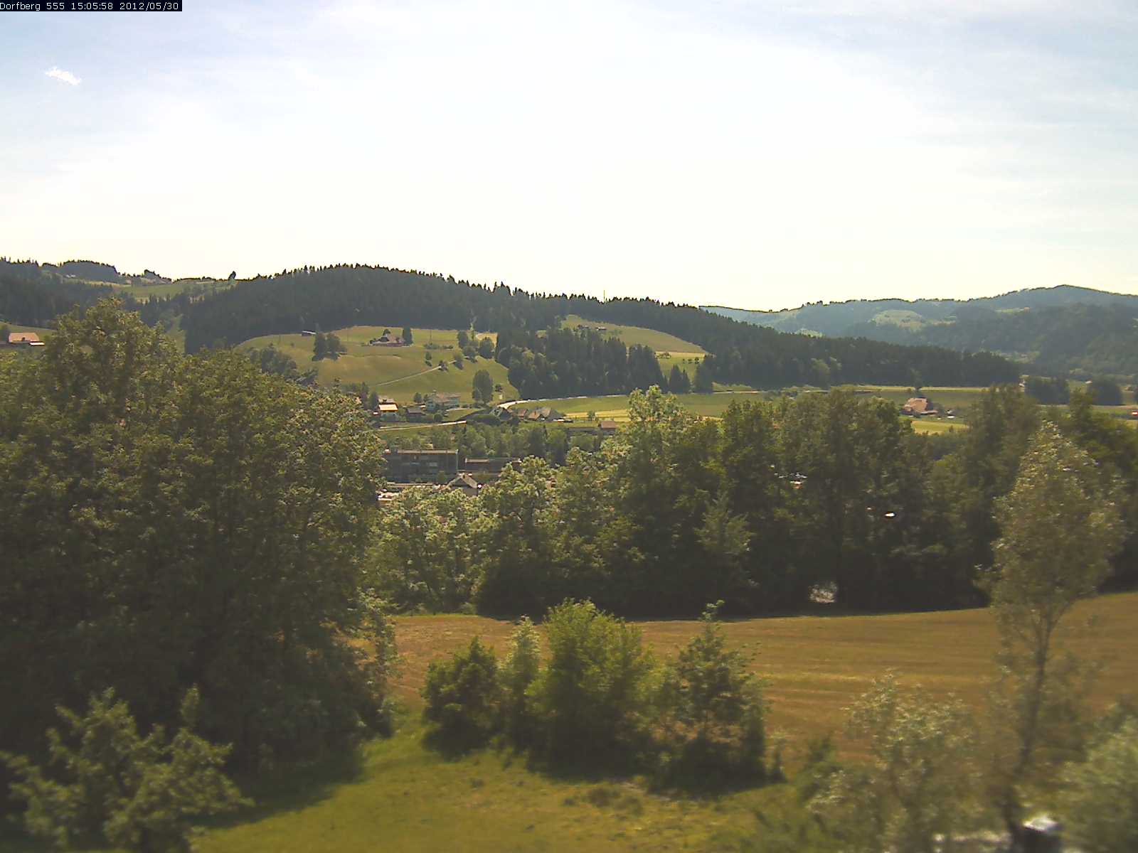 Webcam-Bild: Aussicht vom Dorfberg in Langnau 20120530-150600