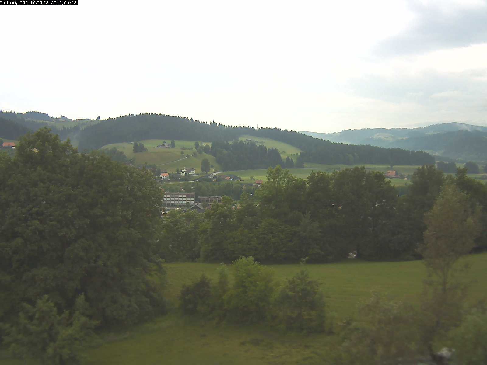 Webcam-Bild: Aussicht vom Dorfberg in Langnau 20120603-100600