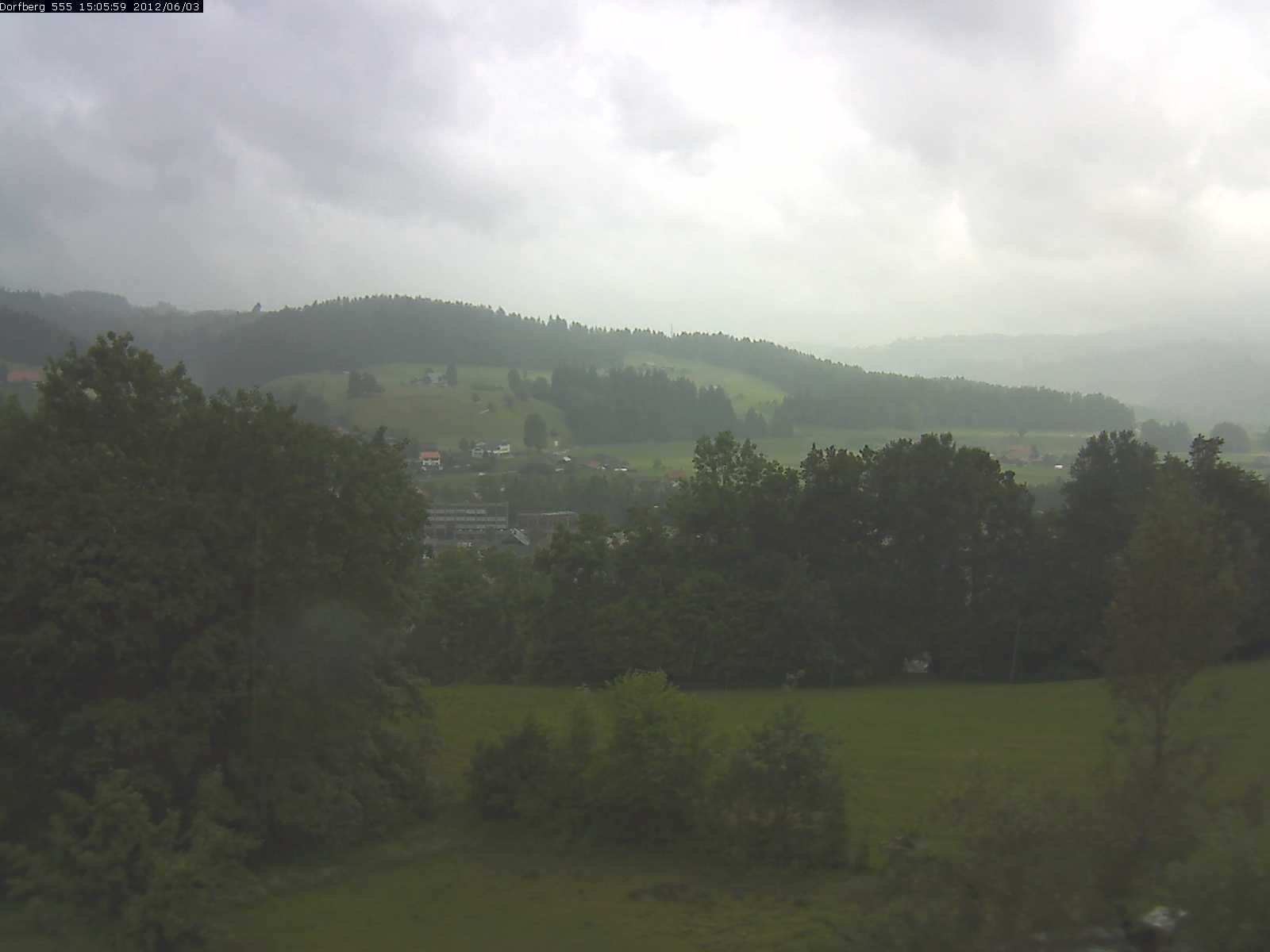 Webcam-Bild: Aussicht vom Dorfberg in Langnau 20120603-150600
