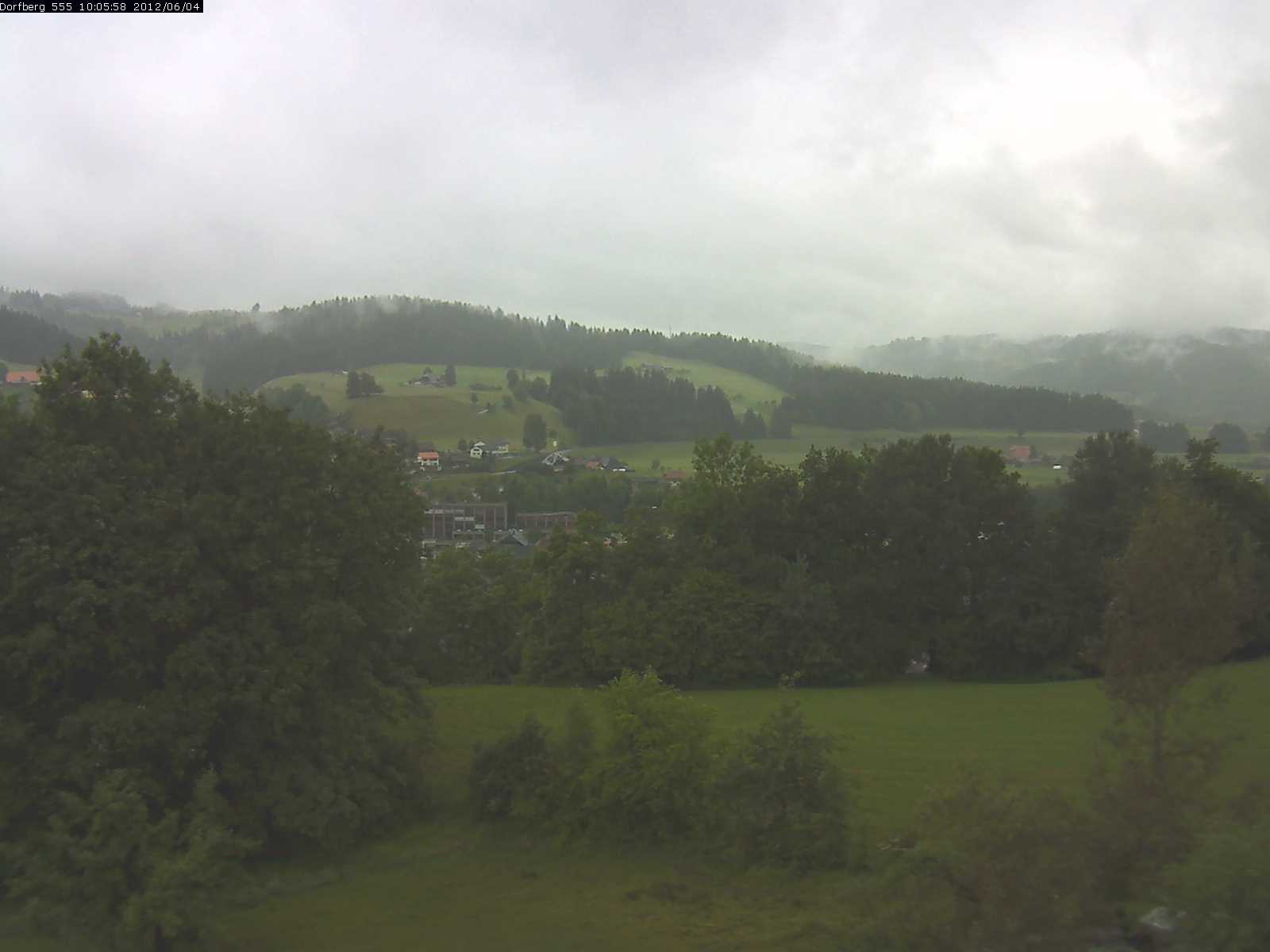 Webcam-Bild: Aussicht vom Dorfberg in Langnau 20120604-100600