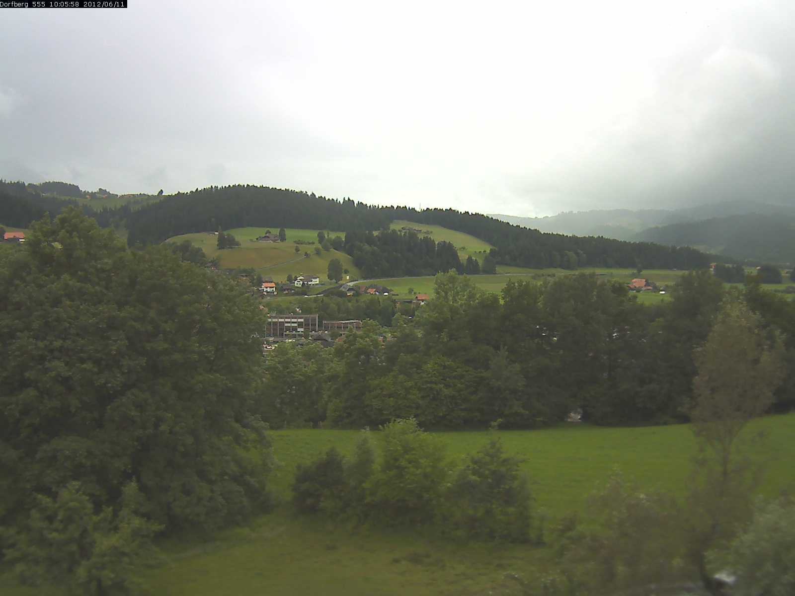 Webcam-Bild: Aussicht vom Dorfberg in Langnau 20120611-100600