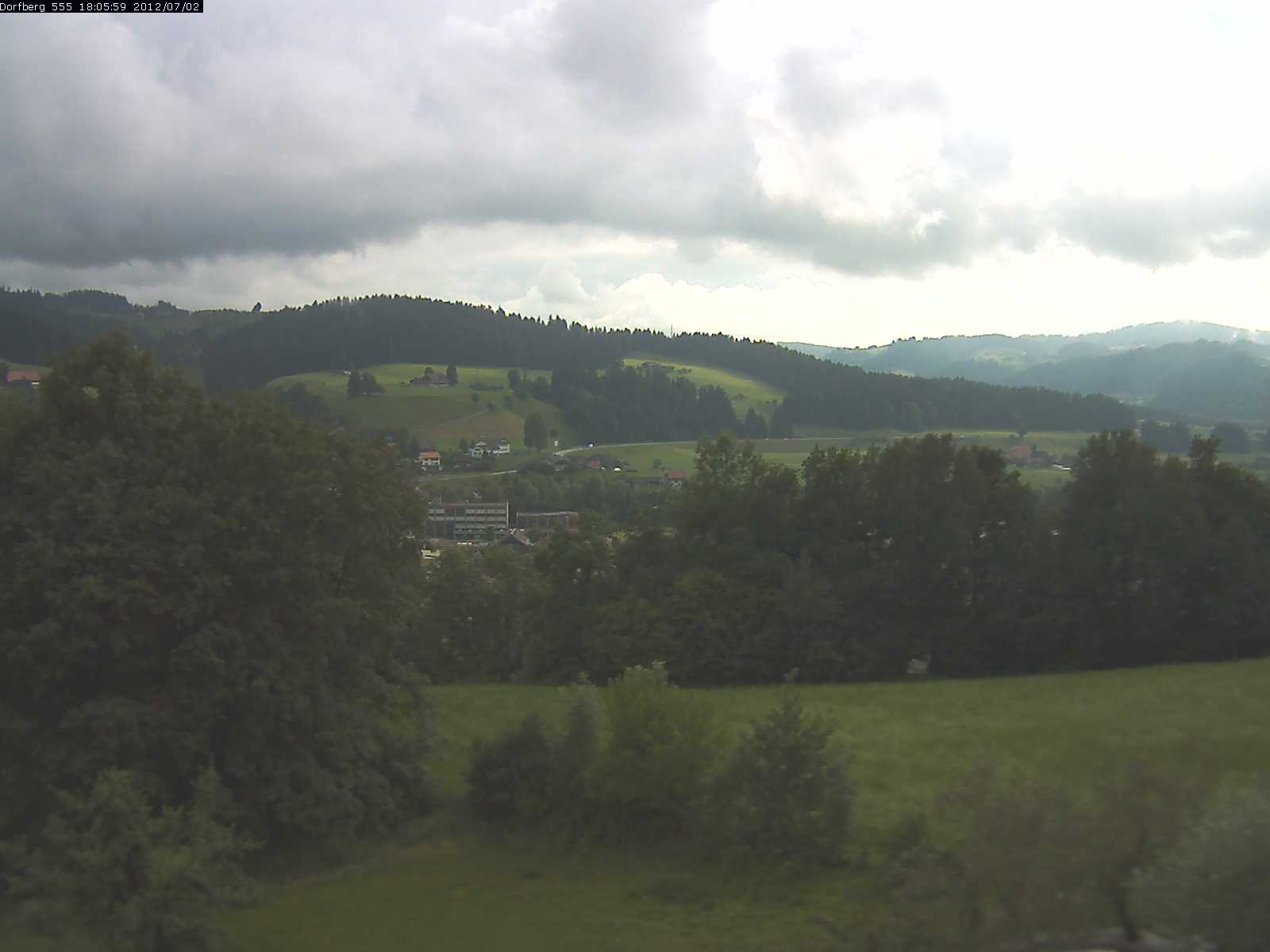 Webcam-Bild: Aussicht vom Dorfberg in Langnau 20120702-180600
