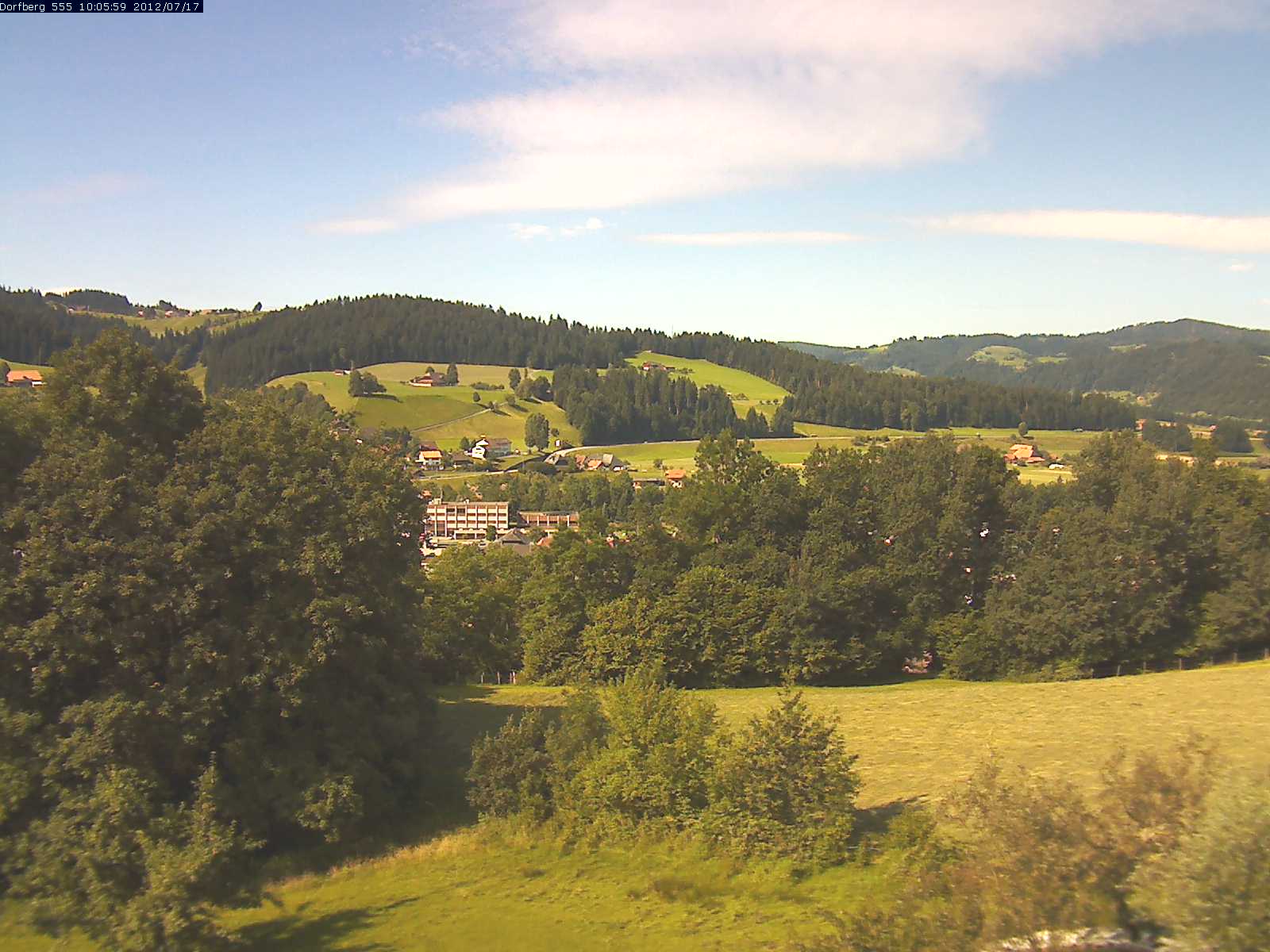 Webcam-Bild: Aussicht vom Dorfberg in Langnau 20120717-100600