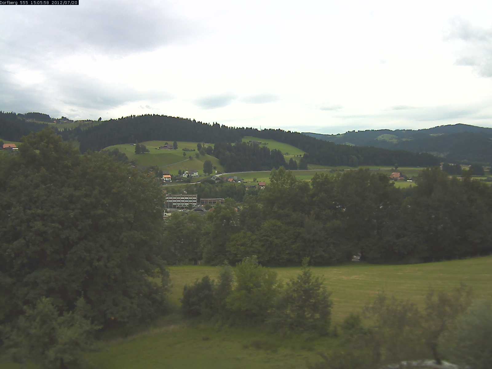 Webcam-Bild: Aussicht vom Dorfberg in Langnau 20120720-150600