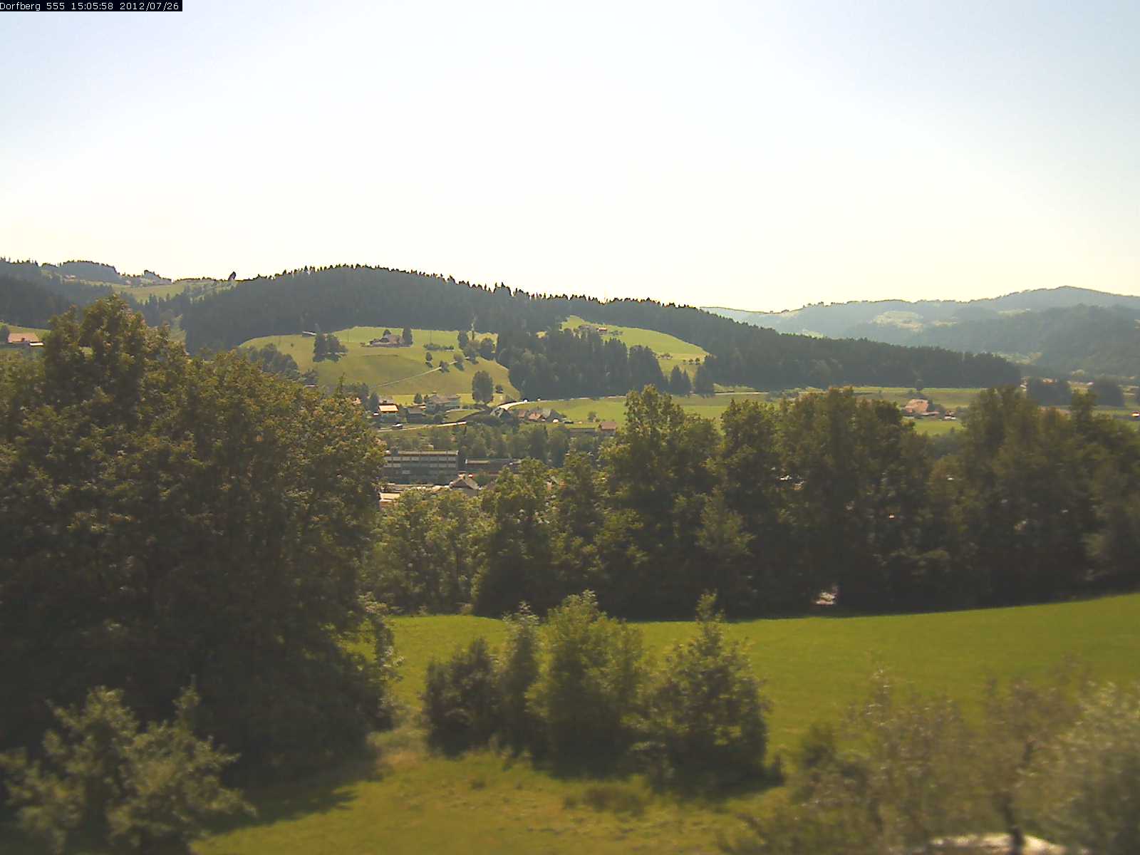 Webcam-Bild: Aussicht vom Dorfberg in Langnau 20120726-150600