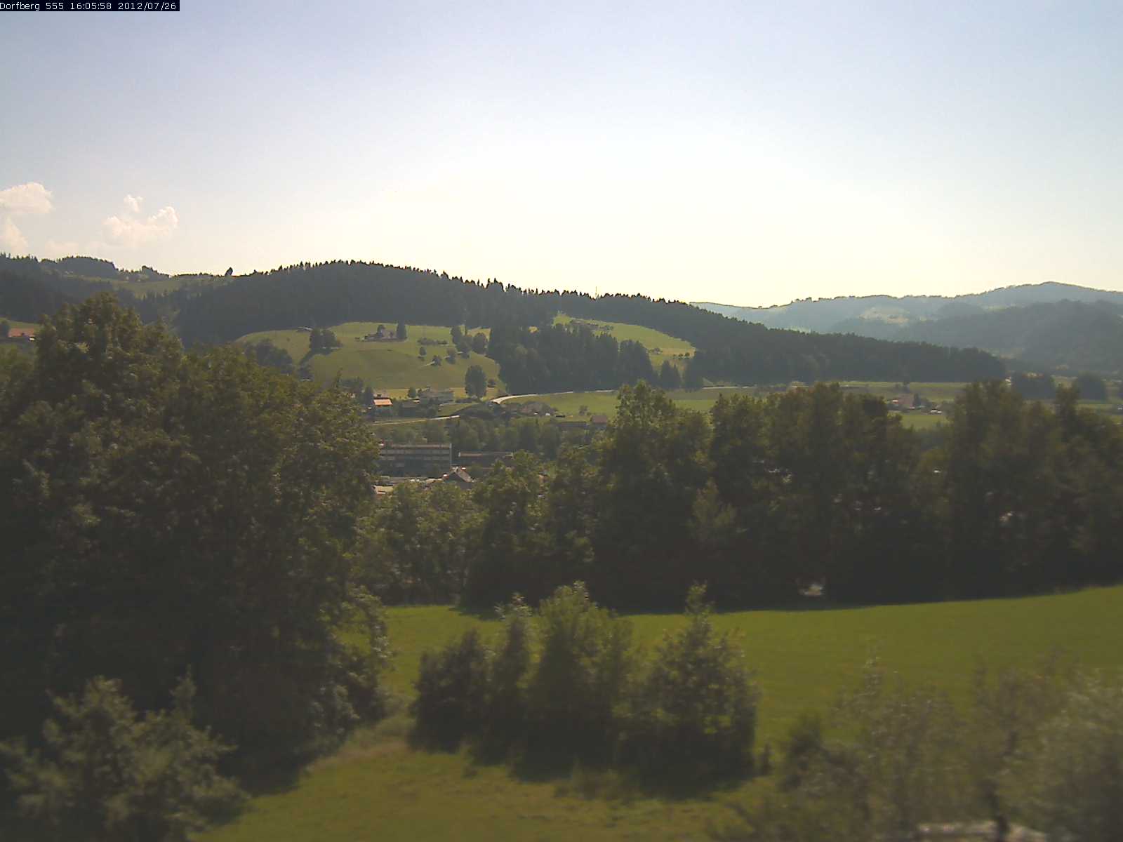 Webcam-Bild: Aussicht vom Dorfberg in Langnau 20120726-160600