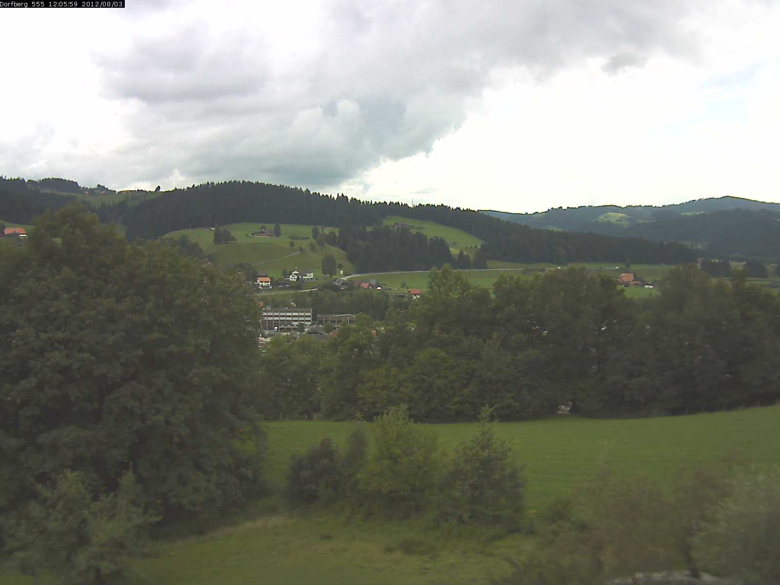Webcam-Bild: Aussicht vom Dorfberg in Langnau 20120803-120600