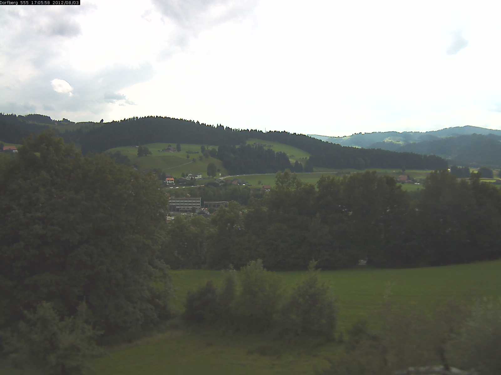 Webcam-Bild: Aussicht vom Dorfberg in Langnau 20120803-170600