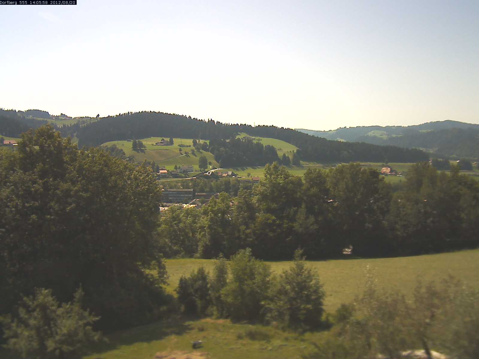 Webcam-Bild: Aussicht vom Dorfberg in Langnau 20120820-140600