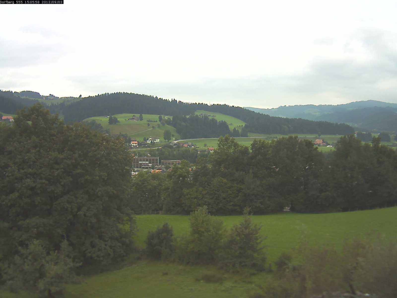 Webcam-Bild: Aussicht vom Dorfberg in Langnau 20120903-150600