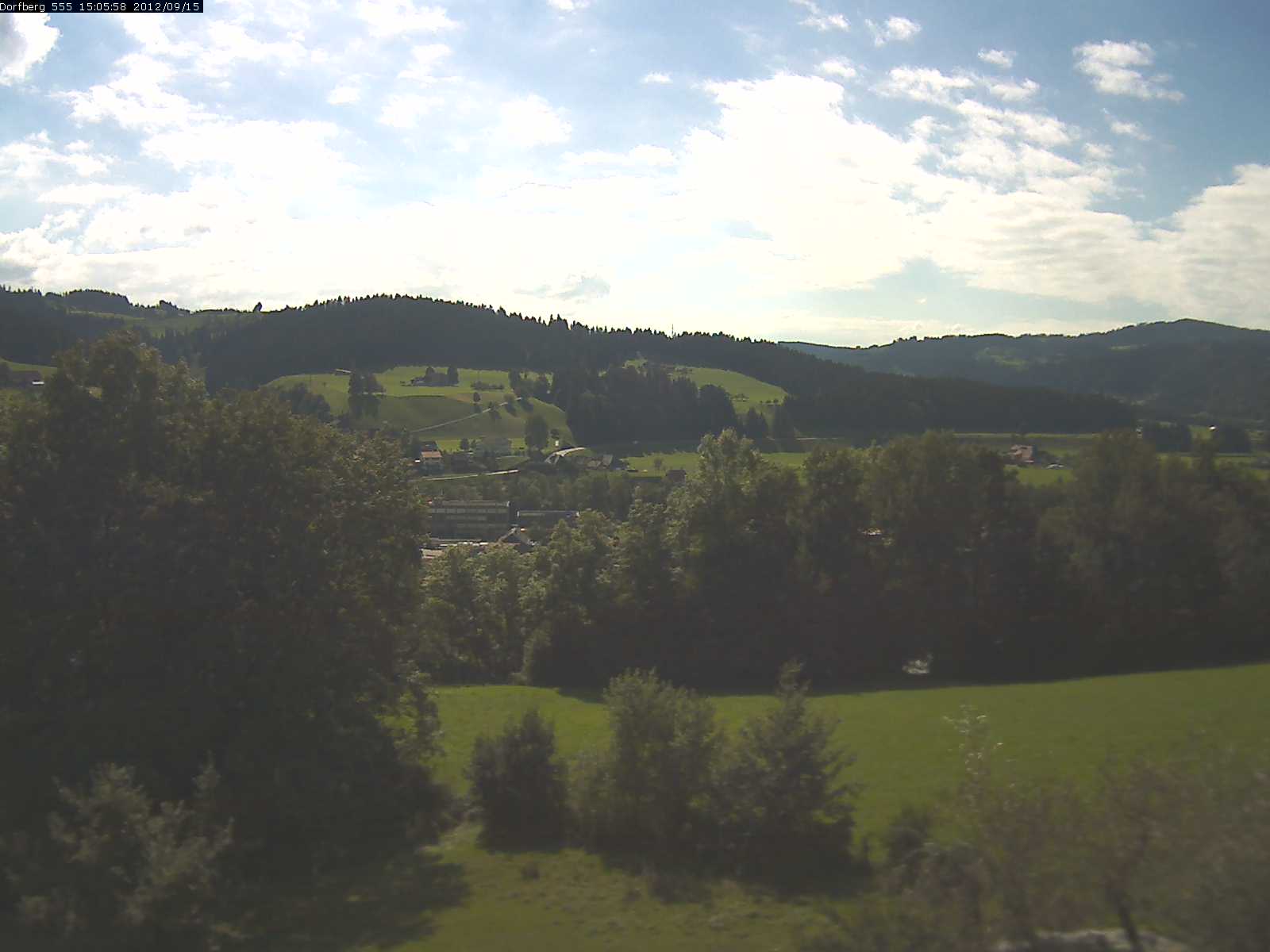 Webcam-Bild: Aussicht vom Dorfberg in Langnau 20120915-150600