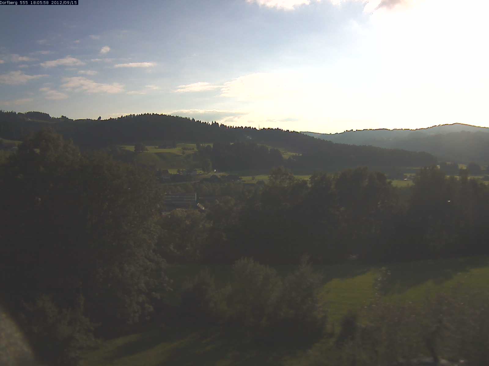Webcam-Bild: Aussicht vom Dorfberg in Langnau 20120915-180600