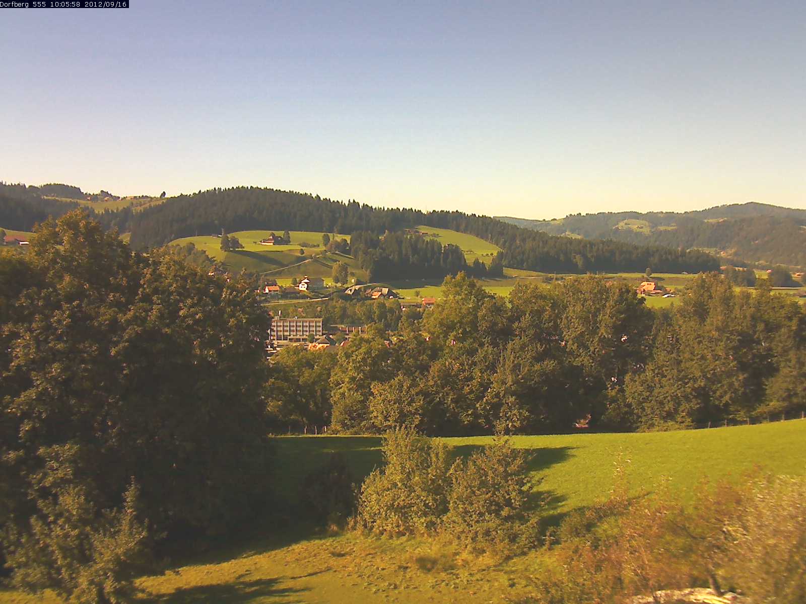 Webcam-Bild: Aussicht vom Dorfberg in Langnau 20120916-100600