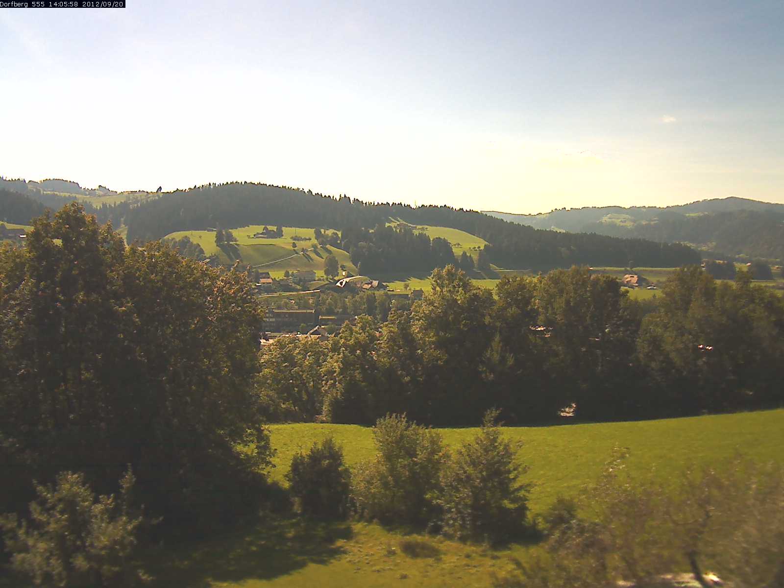 Webcam-Bild: Aussicht vom Dorfberg in Langnau 20120920-140600