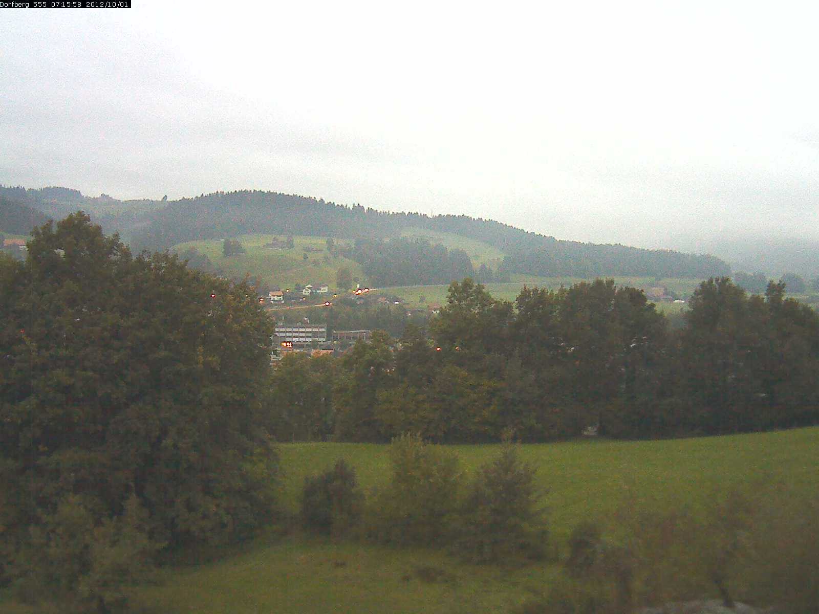 Webcam-Bild: Aussicht vom Dorfberg in Langnau 20121001-071600