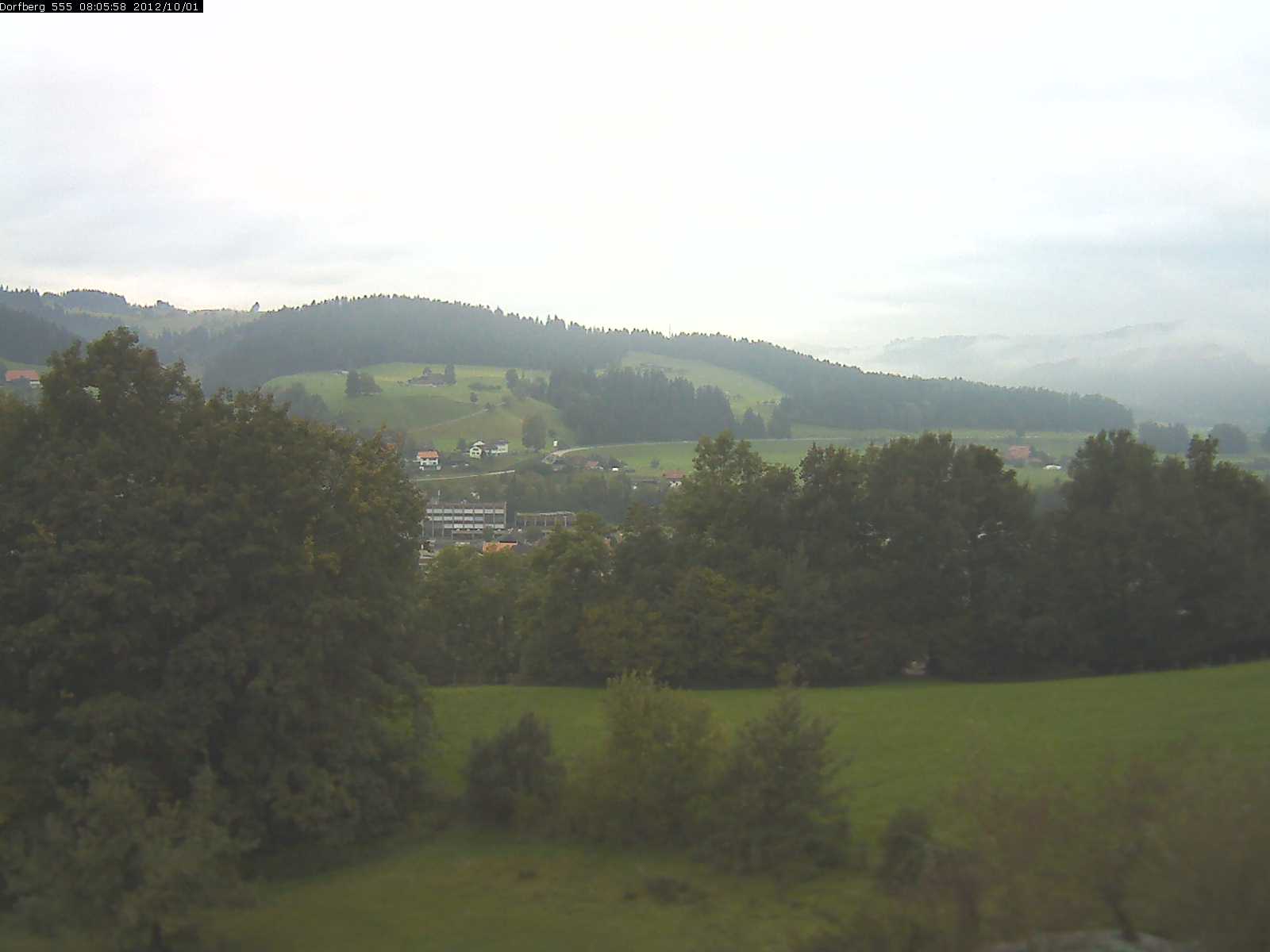 Webcam-Bild: Aussicht vom Dorfberg in Langnau 20121001-080600