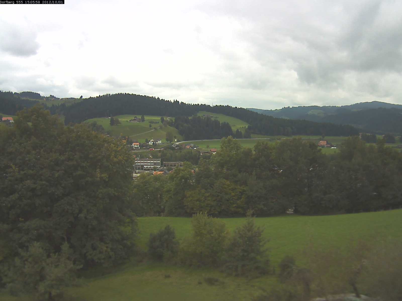 Webcam-Bild: Aussicht vom Dorfberg in Langnau 20121001-150600
