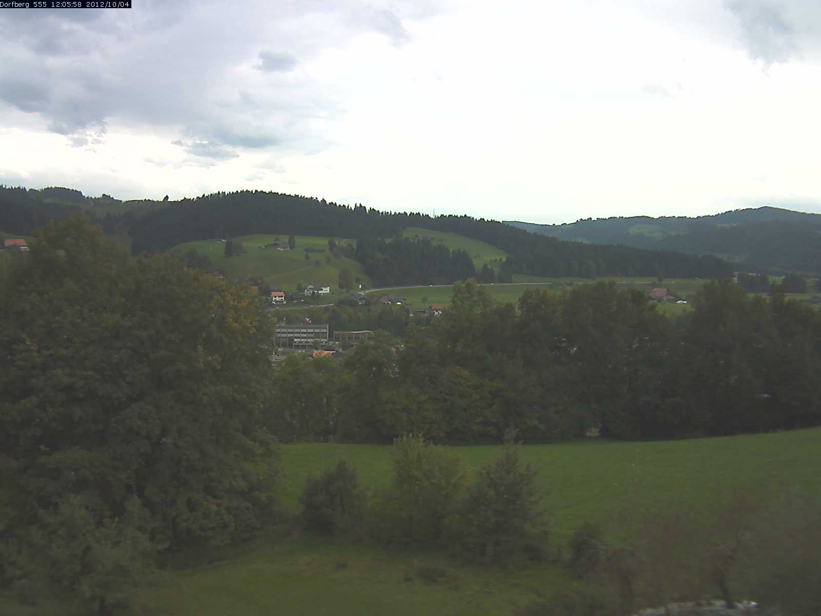 Webcam-Bild: Aussicht vom Dorfberg in Langnau 20121004-120600