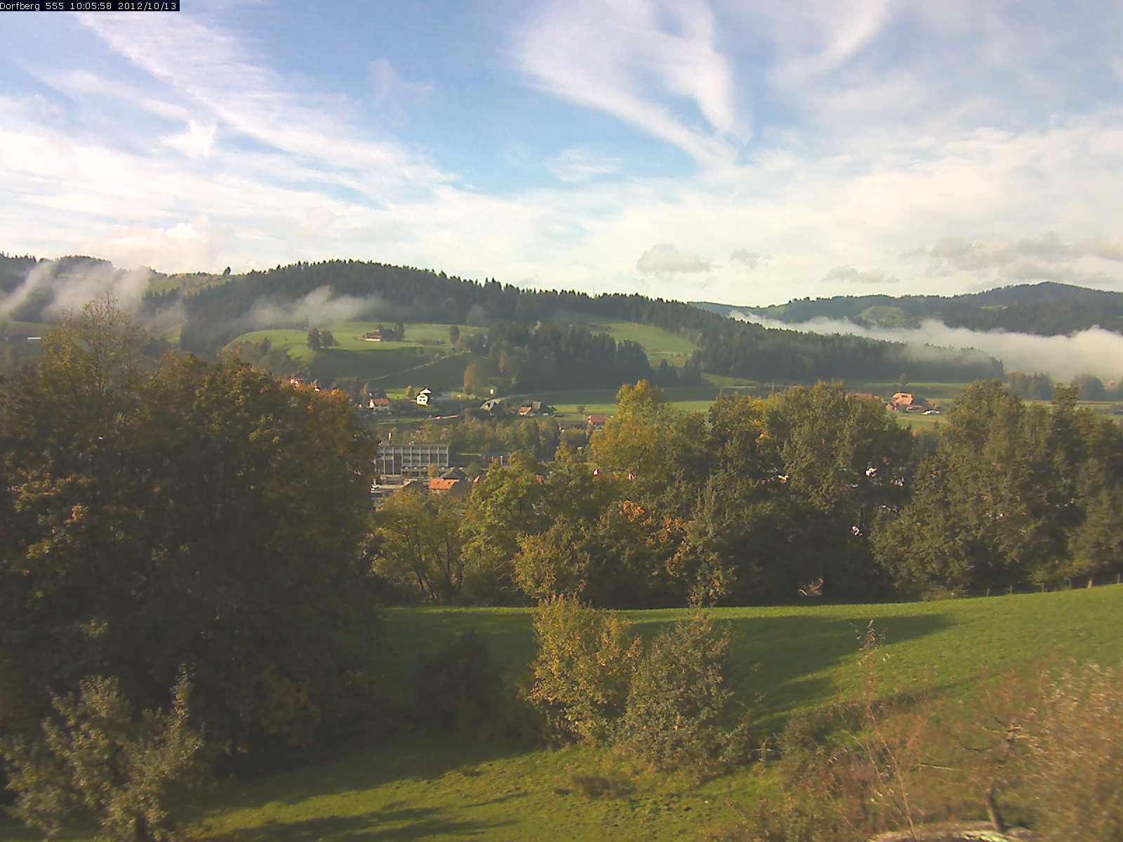 Webcam-Bild: Aussicht vom Dorfberg in Langnau 20121013-100600
