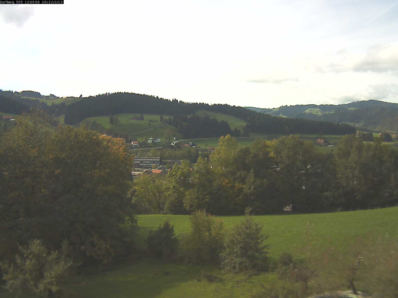 Webcam-Bild: Aussicht vom Dorfberg in Langnau 20121013-120600